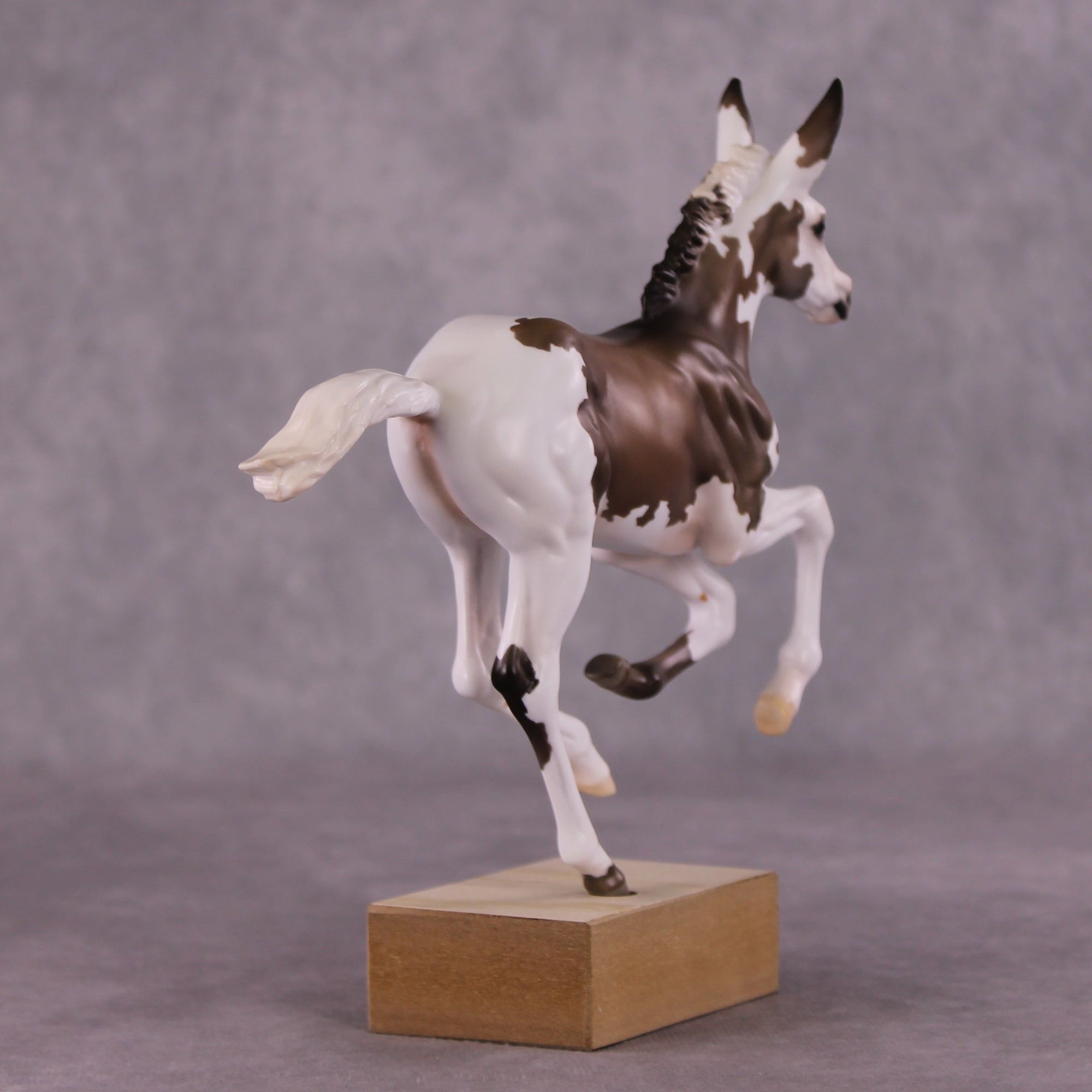 "Prim and Proper" OOAK Pimento Foal Blind Bag by Jess Hamill SHCF25