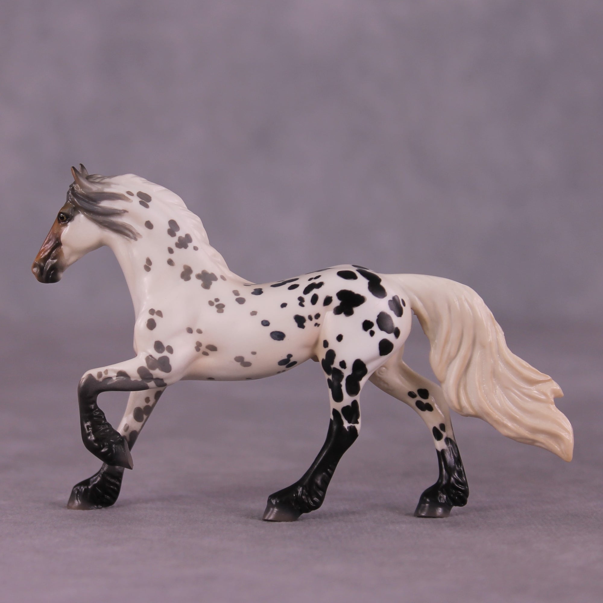 "Steve" OOAK Friesian Chip by Jess Hamill MS25