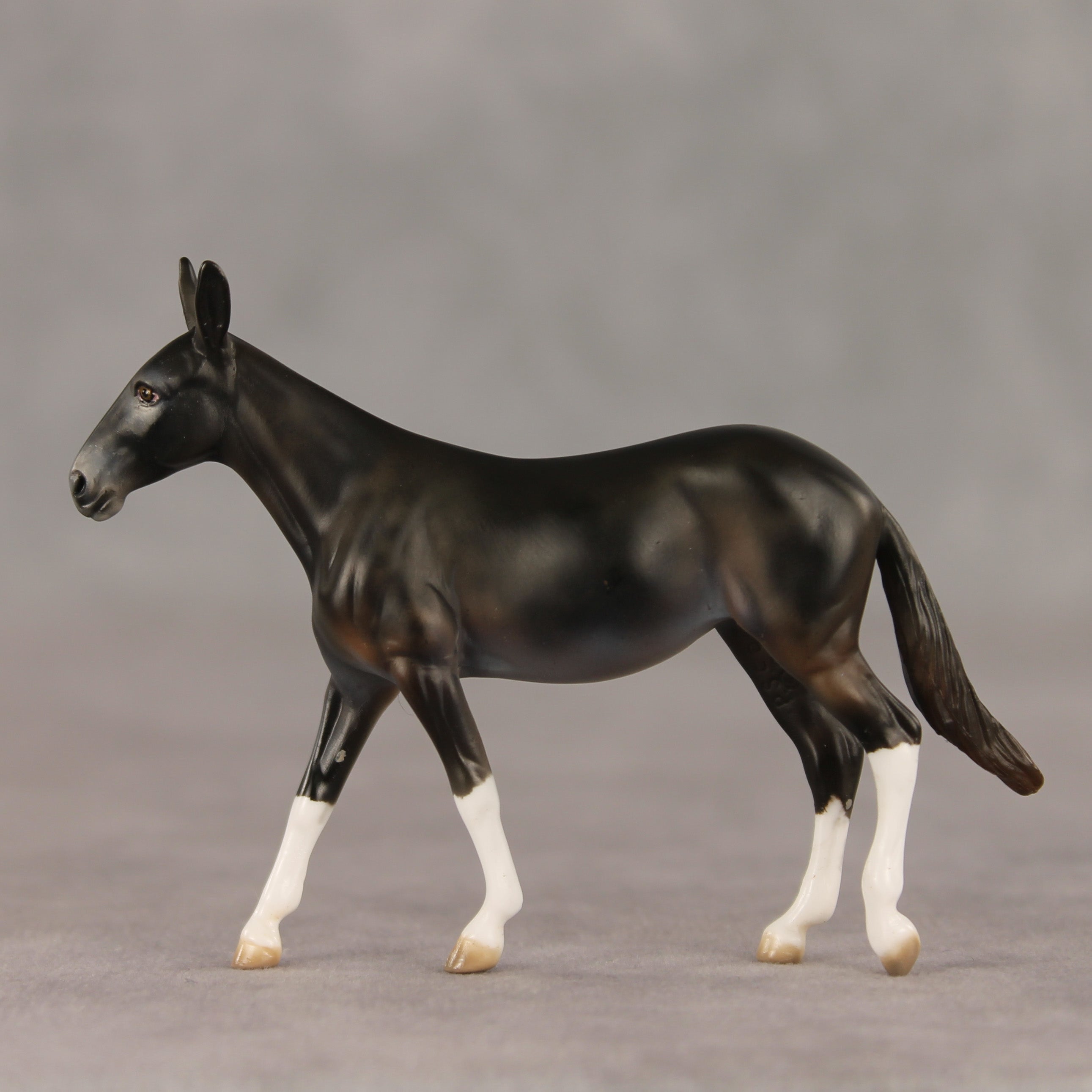 Martha LE-5 Chip Mule by Julie Keim March $99 Chips