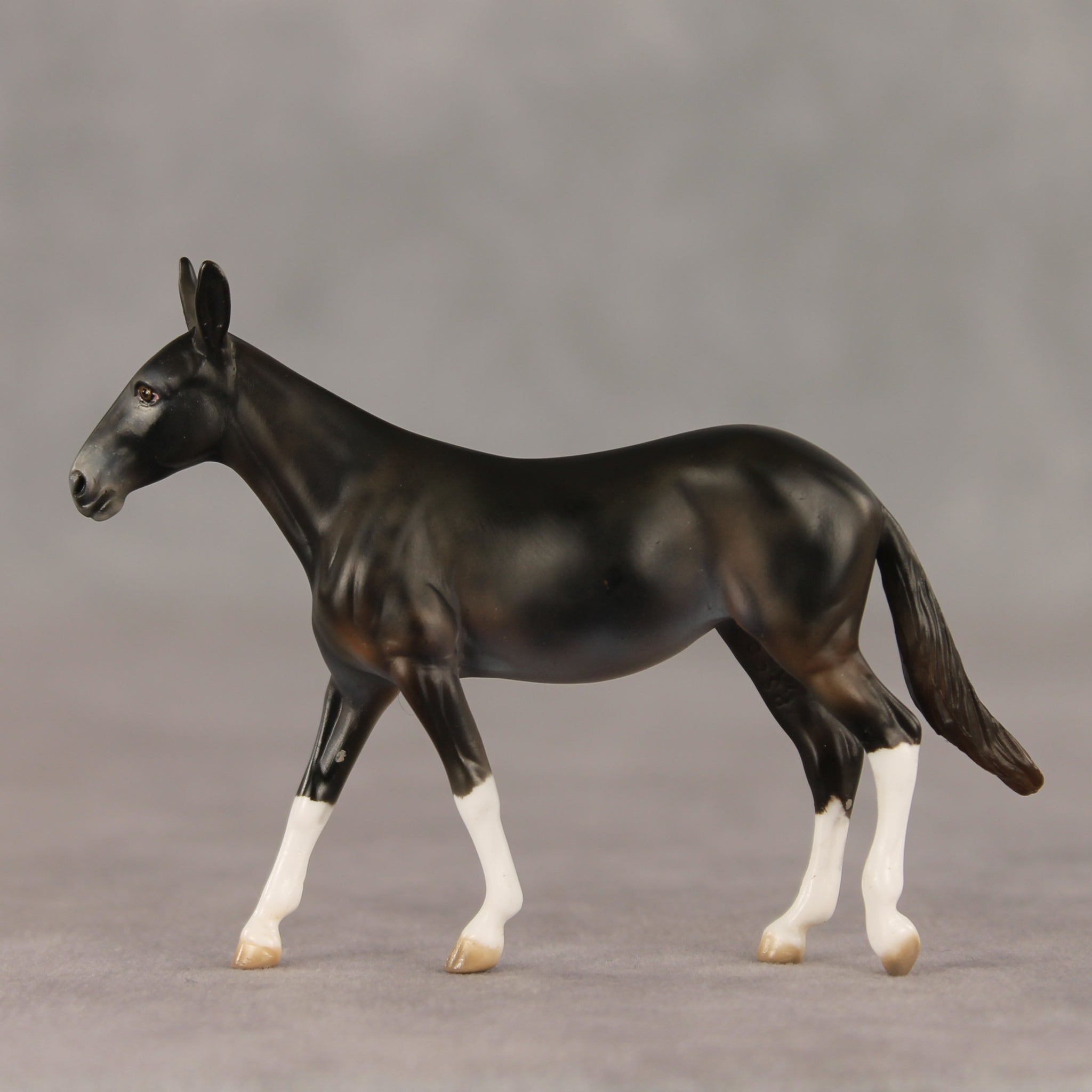 Martha LE-5 Chip Mule by Julie Keim March $99 Chips