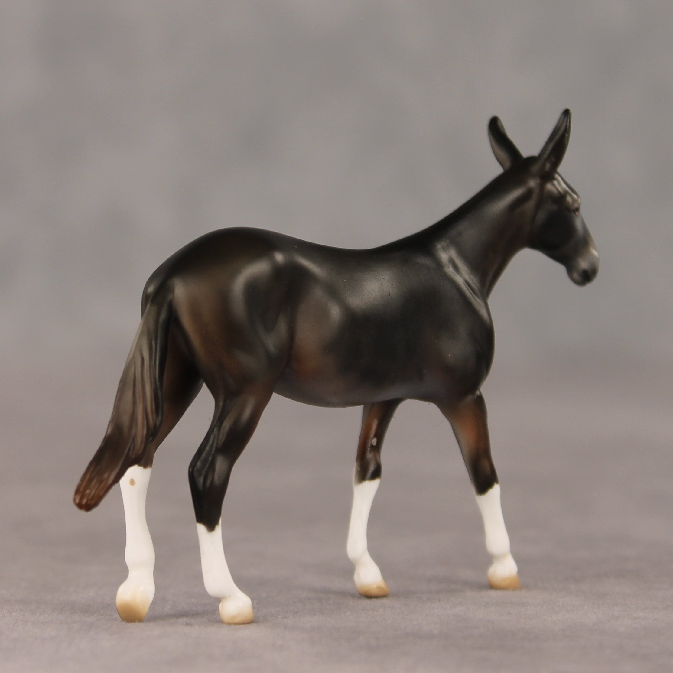 Martha LE-5 Chip Mule by Julie Keim March $99 Chips