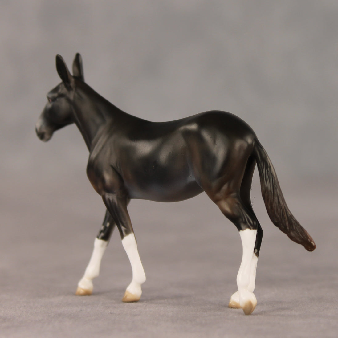 Martha LE-5 Chip Mule by Julie Keim March $99 Chips