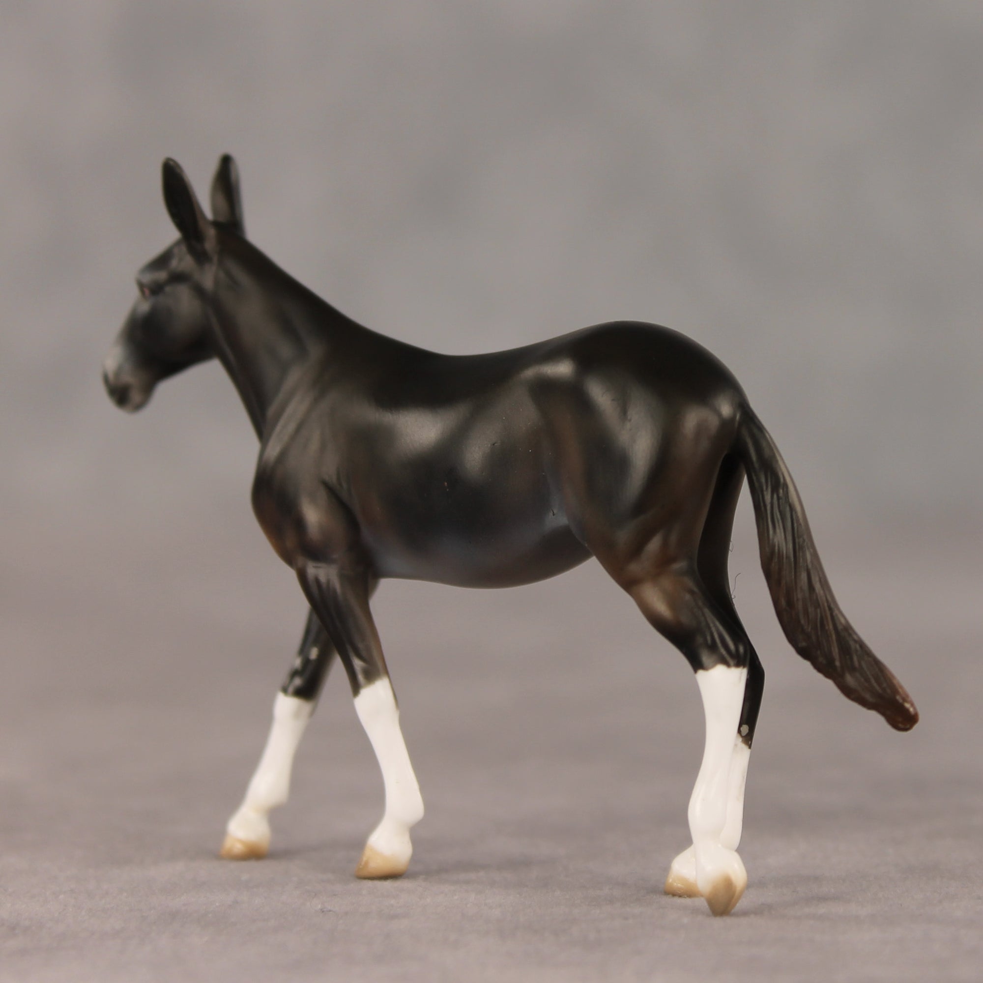 Martha LE-5 Chip Mule by Julie Keim March $99 Chips