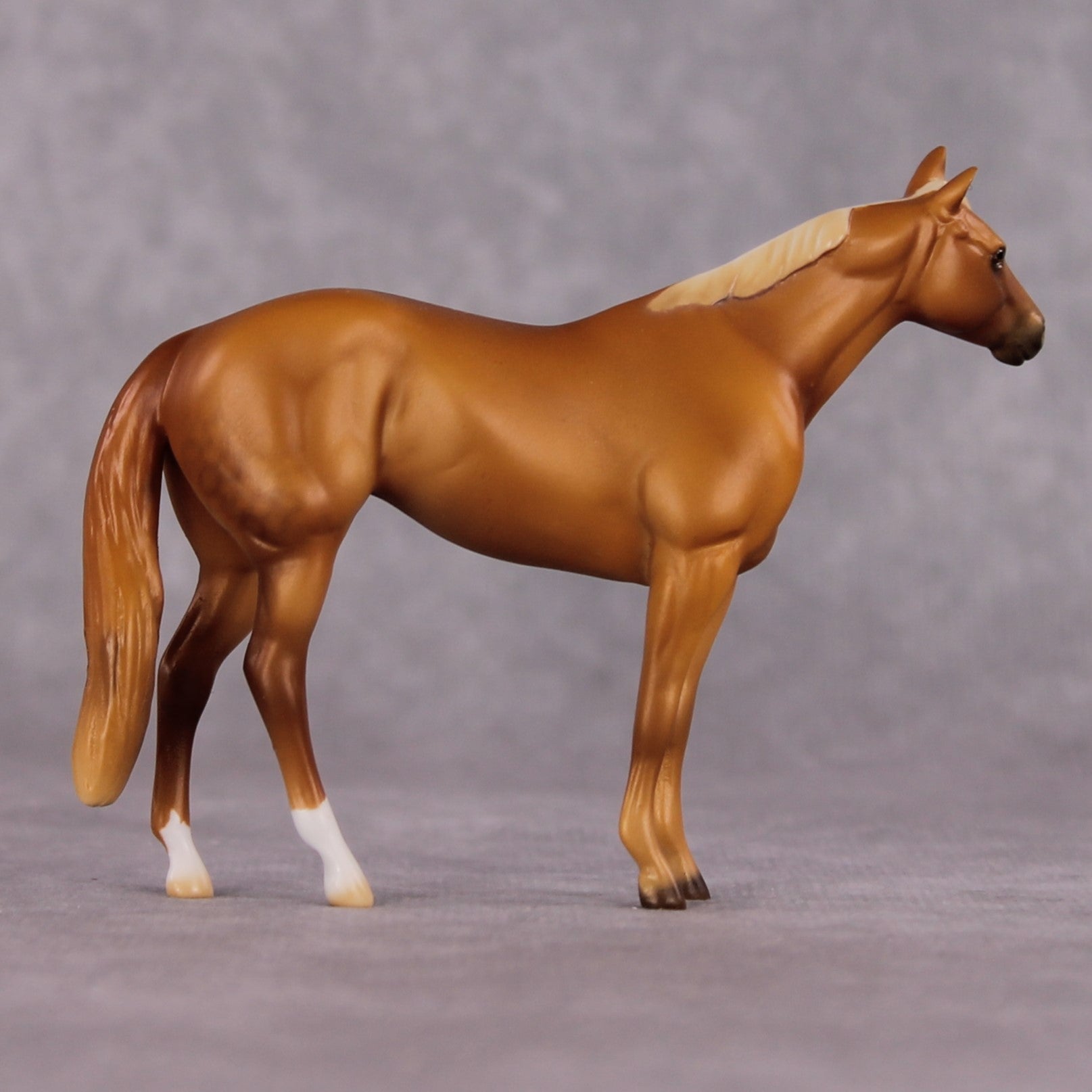 "Mini Callie" LE-7 FCM Stock Chip By Ellen Robbins SHCF25 Dinner Model