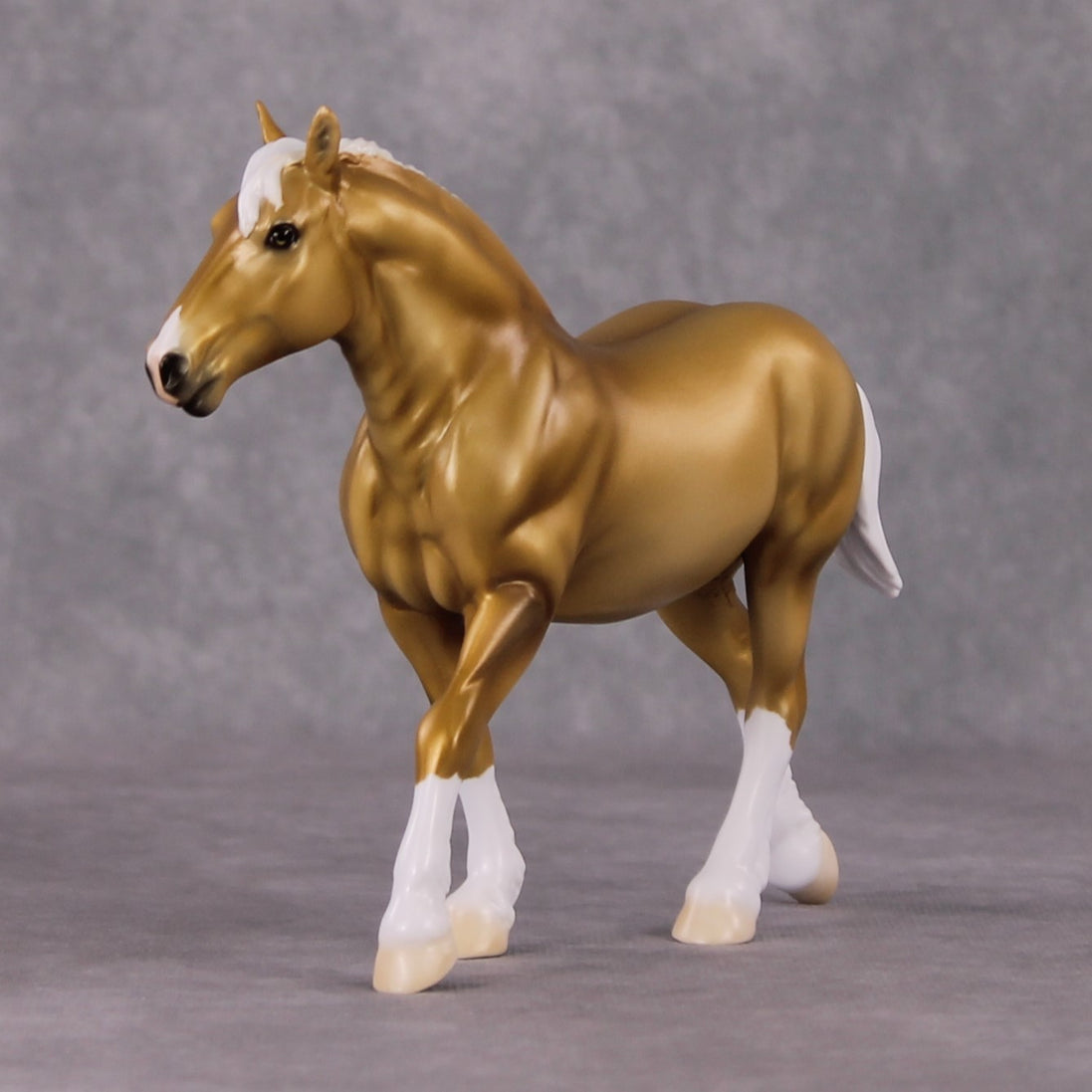 Gold Nugget OOAK Dark Palomino Draft Pebble By Ellen Robbins HS24