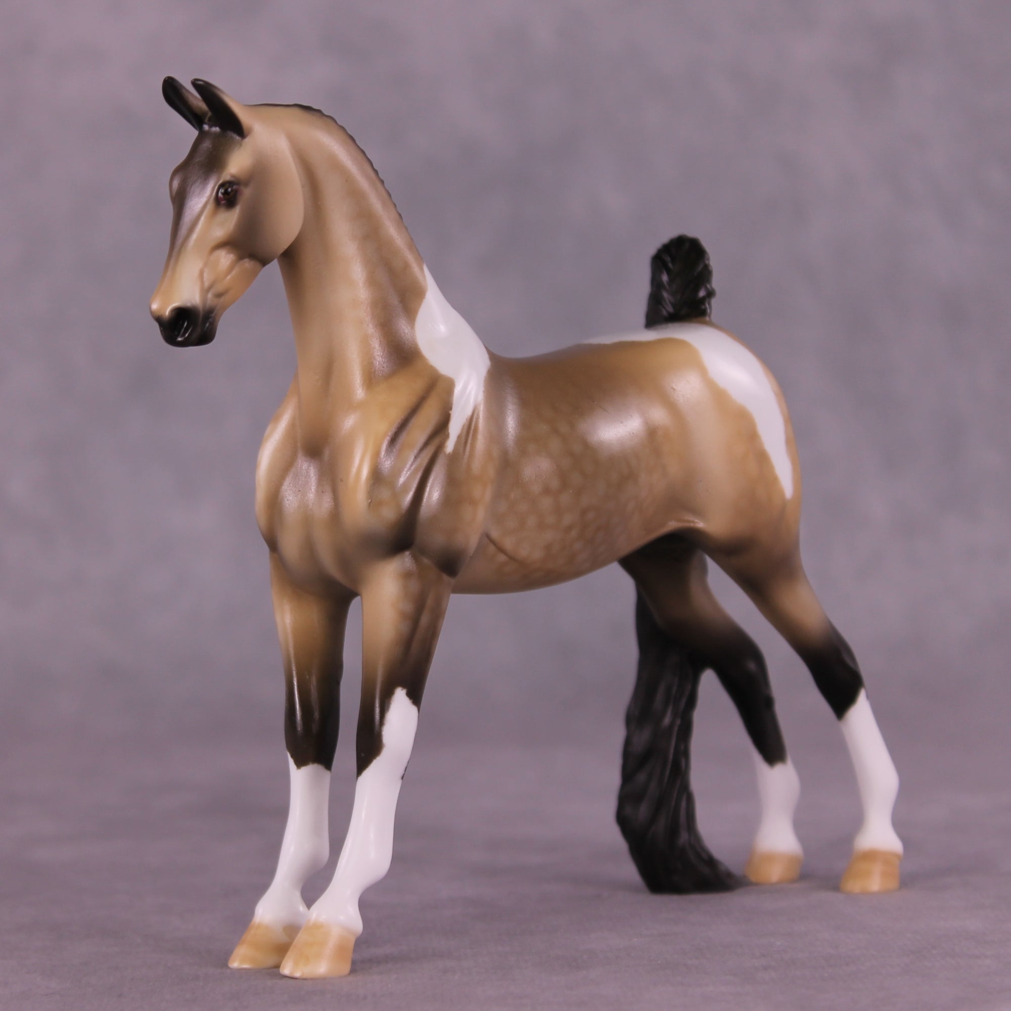 Fenna OOAK Pebble Saddlebred by Dawn Quick LHS25