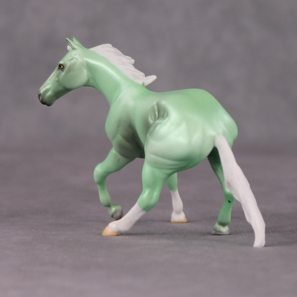 Holly OOAK Shaded Green Deco Cutter Chip by Jamie Adamson HS24