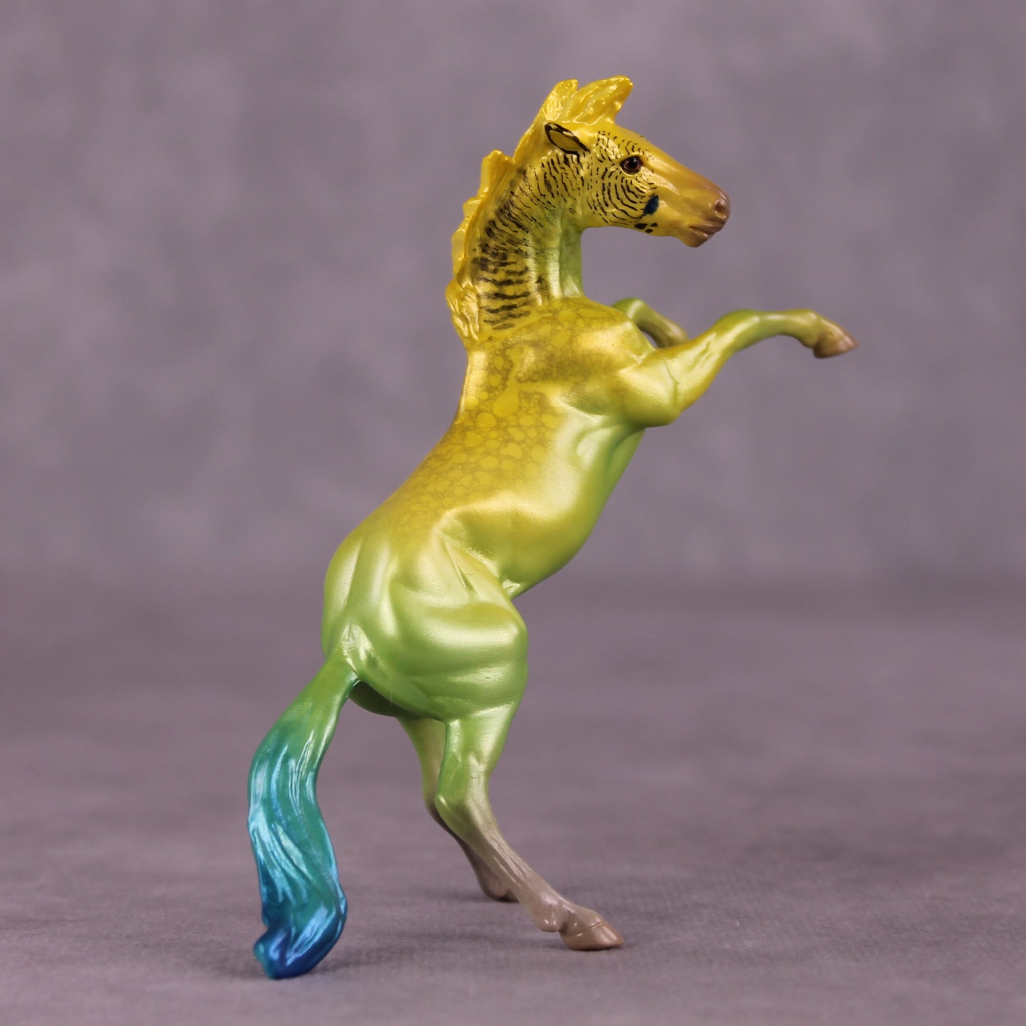 "Witto Witto" OOAK Rearing Chip by Jess Hamill MS25