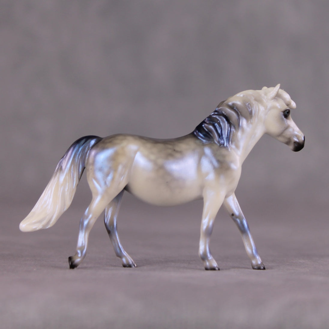 "Between The Drops" OOAK Glossy Pony Chip by Ellen Robbins SHCF25