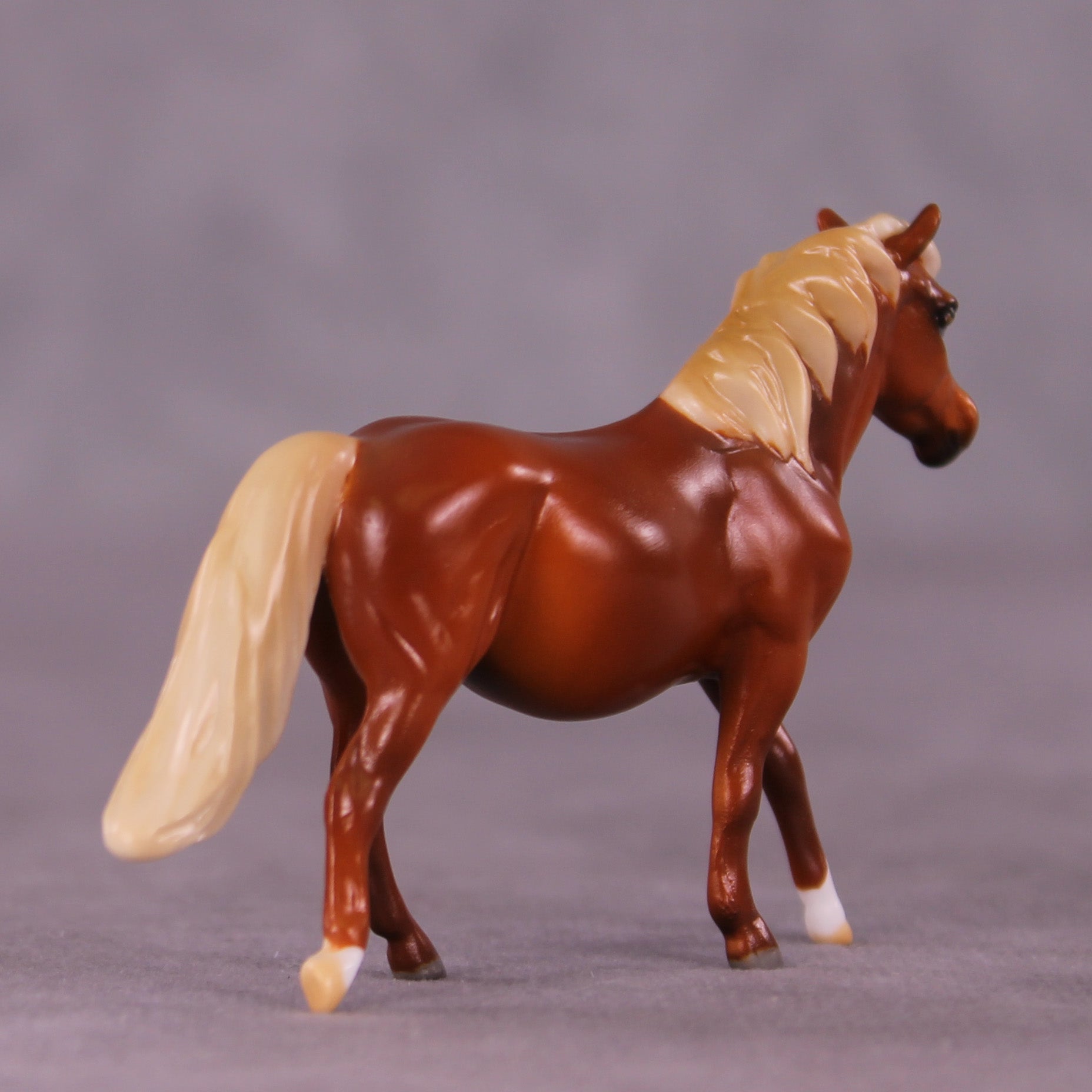 PREVIEW Art of the Horse "Elemental Chips" LE-10 Chip Sets by Anna Rieck EQ25