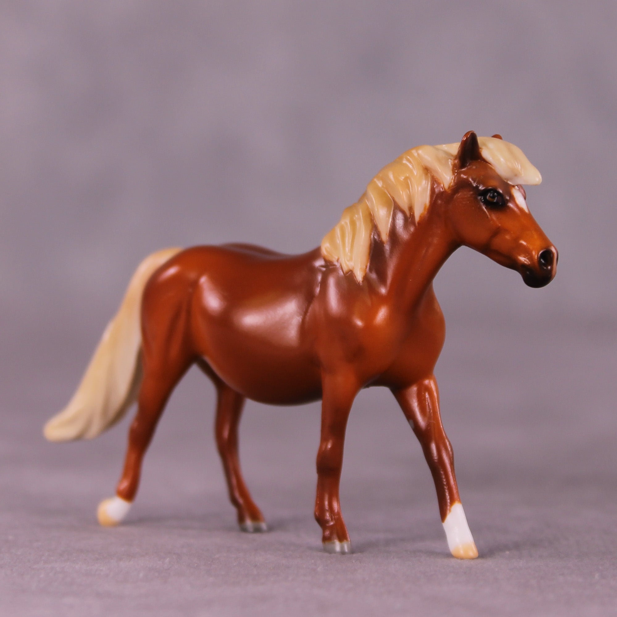 PREVIEW Art of the Horse "Elemental Chips" LE-10 Chip Sets by Anna Rieck EQ25