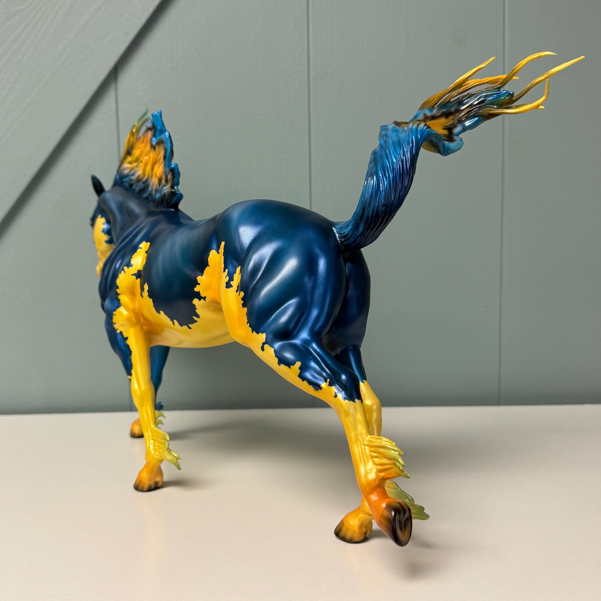 Demoiselle Extreme SAMPLE Blue Yellow Deco Remington By Ellen Robbins EQ24 From the AotH Flat Art Traditional Entry By Leah Smith SS1024