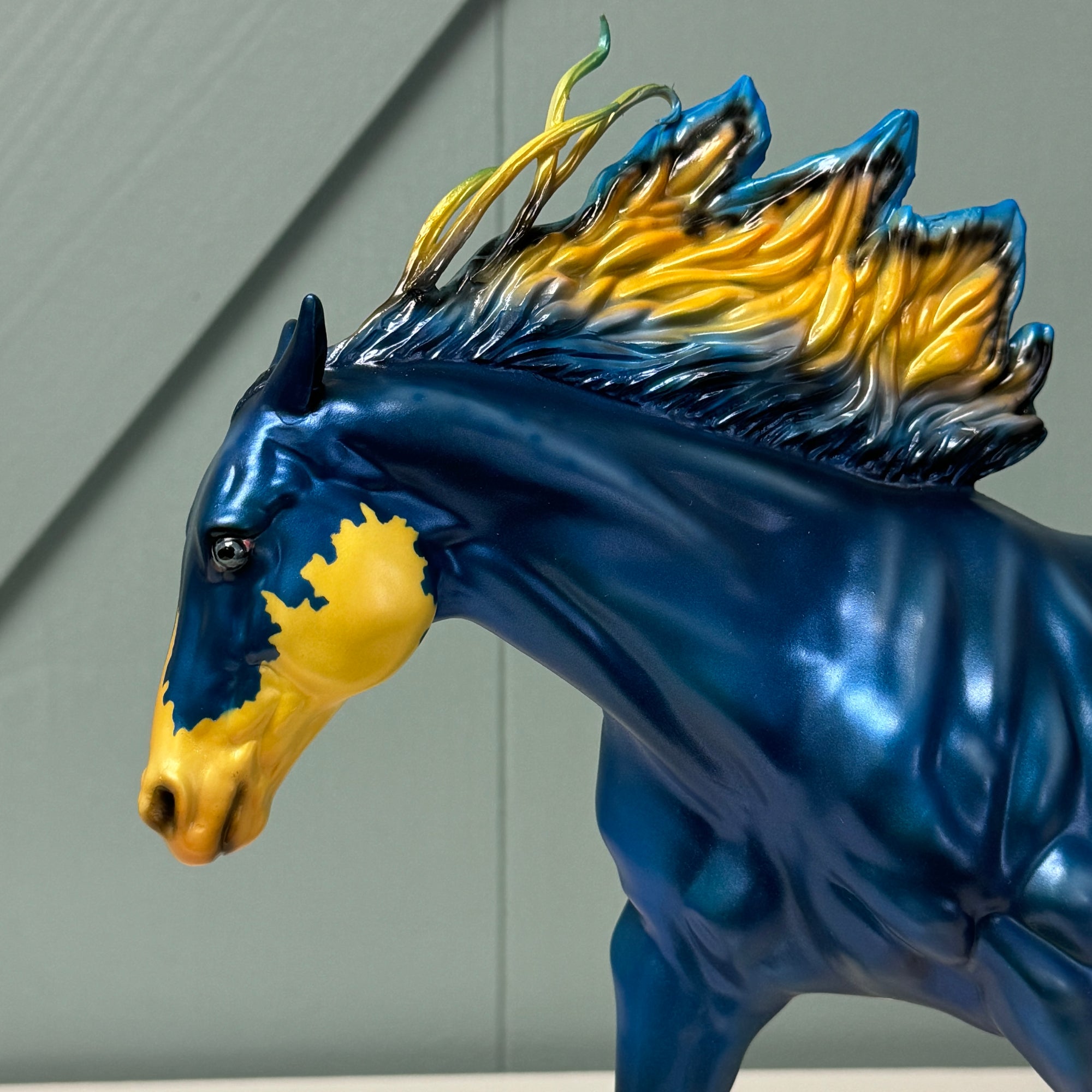 Demoiselle Extreme SAMPLE Blue Yellow Deco Remington By Ellen Robbins EQ24 From the AotH Flat Art Traditional Entry By Leah Smith SS1024