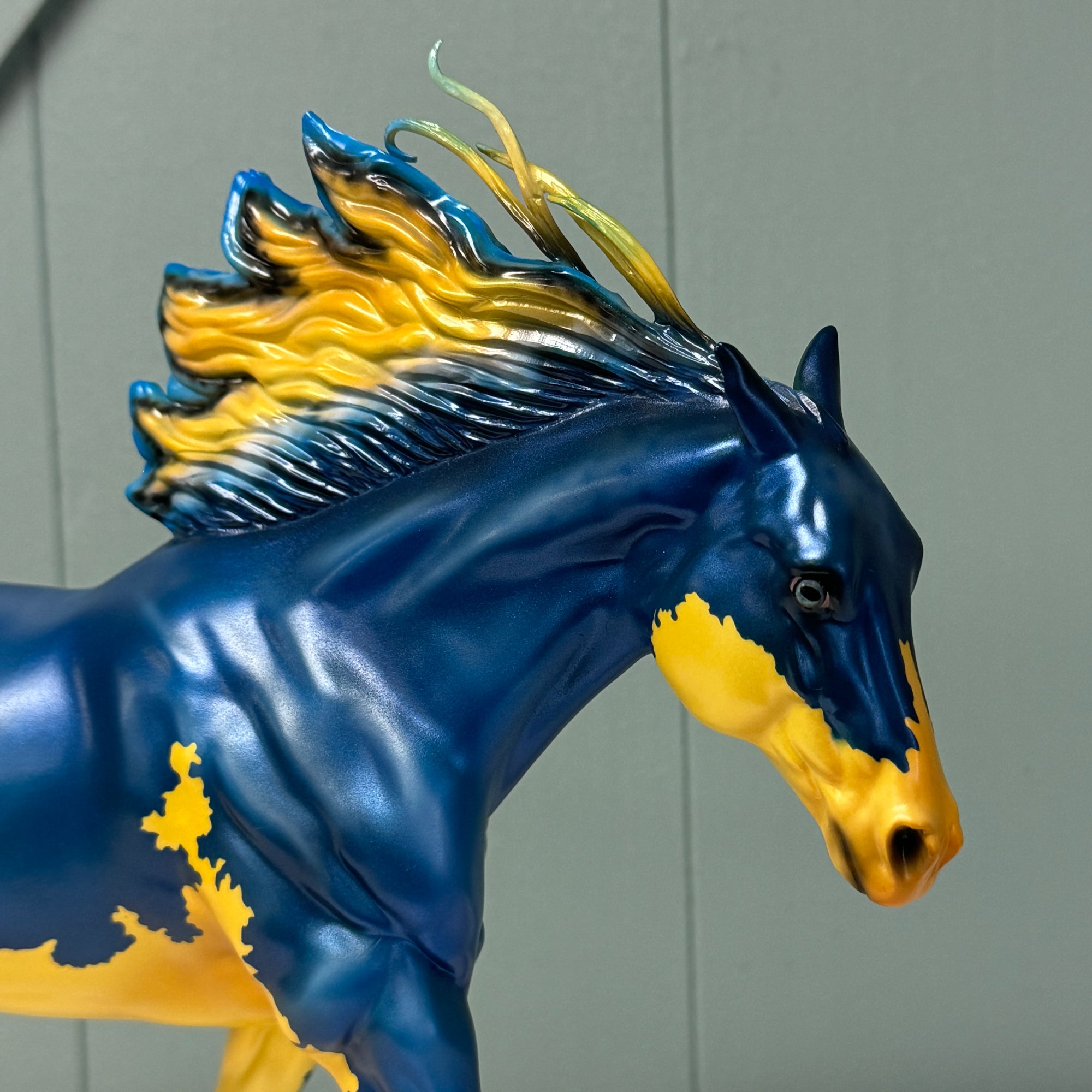 Demoiselle Extreme SAMPLE Blue Yellow Deco Remington By Ellen Robbins EQ24 From the AotH Flat Art Traditional Entry By Leah Smith SS1024