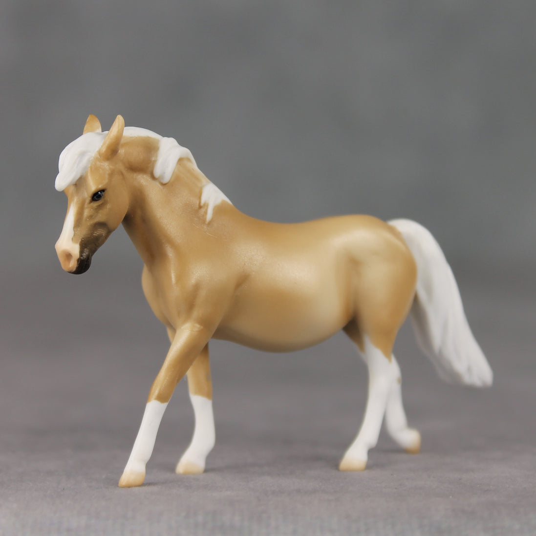 Barbie, Let's Go Party OOAK FCM Chip Pony by Tegan Davis & Melanie Miller GS26