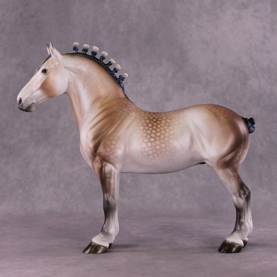 "Change In The Weather" OOAK Standing Draft by Ellen Robbins SHCF25
