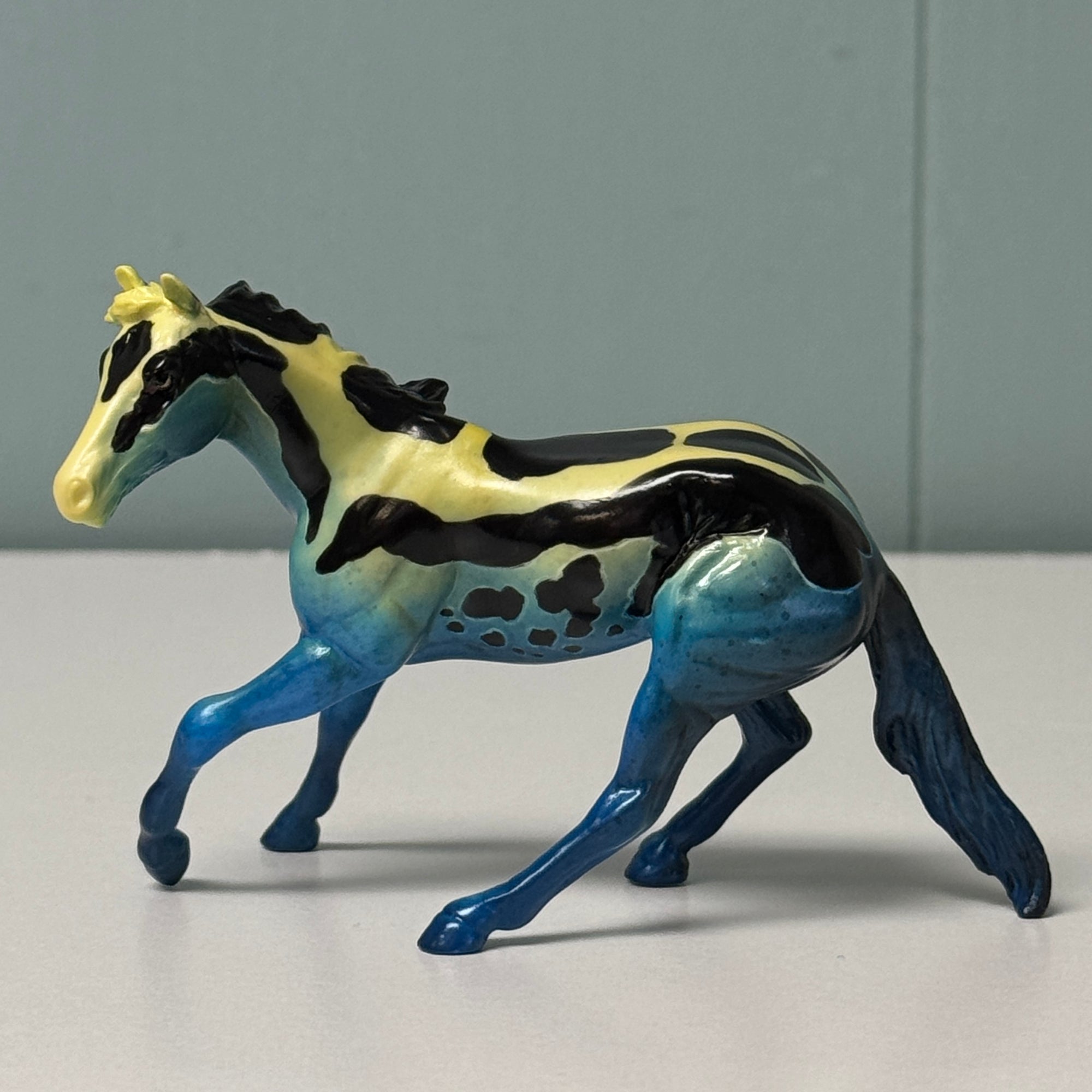 Semblence OOAK Deco Poison Dart Frog Cutter Chip By Jess Hamill EQ24