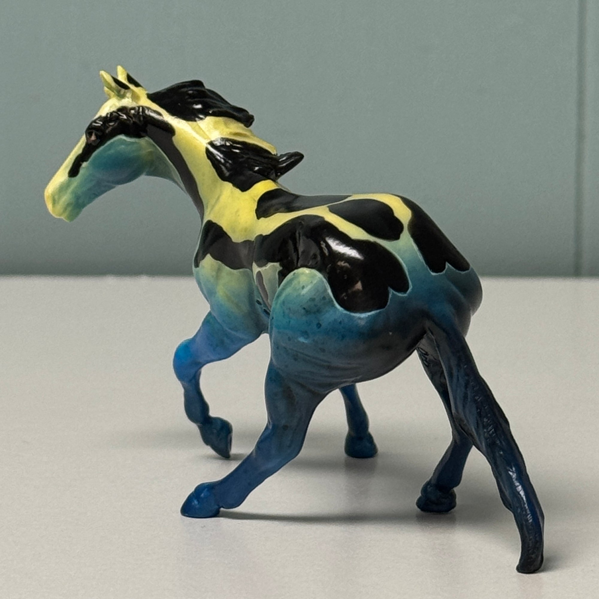 Semblence OOAK Deco Poison Dart Frog Cutter Chip By Jess Hamill EQ24