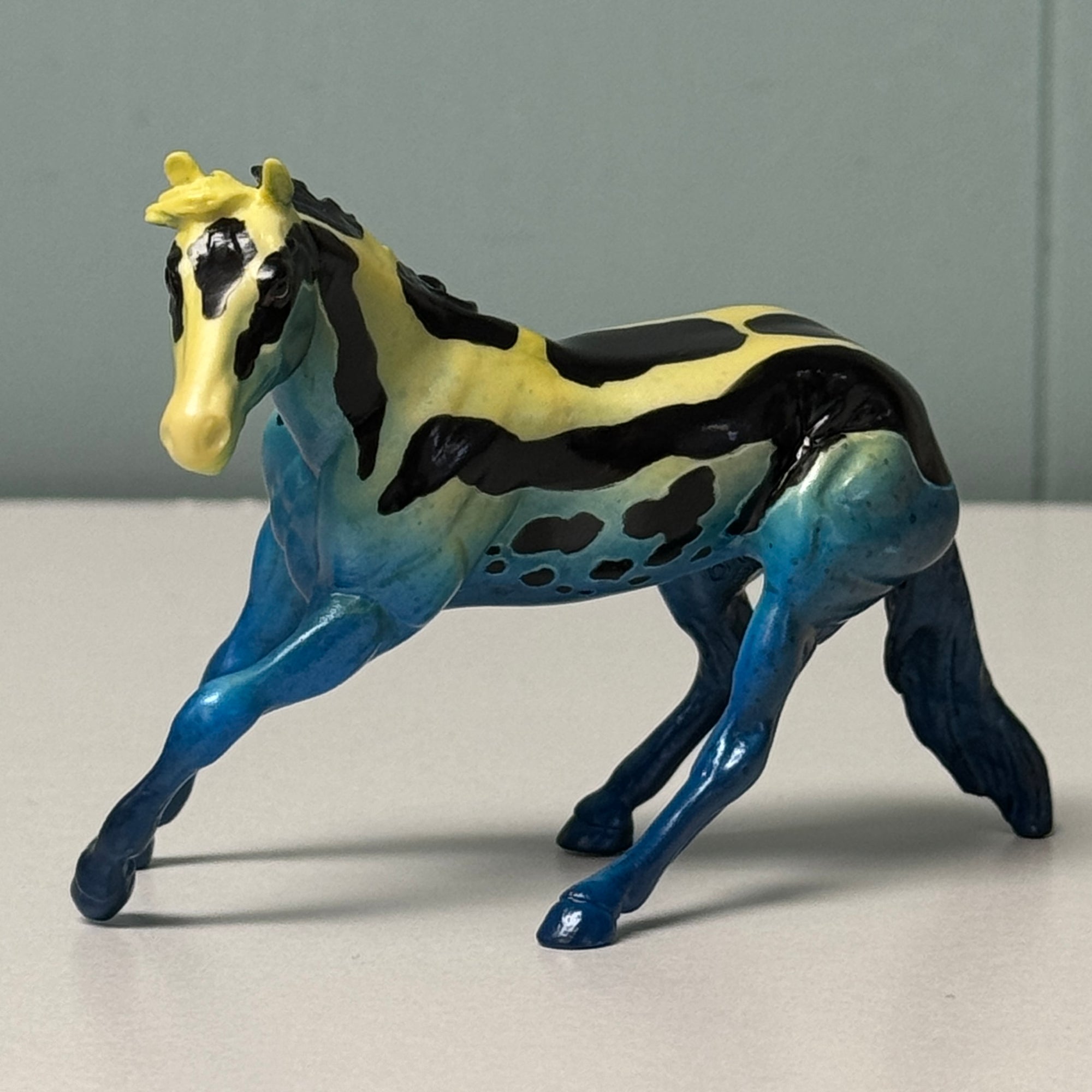 Semblence OOAK Deco Poison Dart Frog Cutter Chip By Jess Hamill EQ24