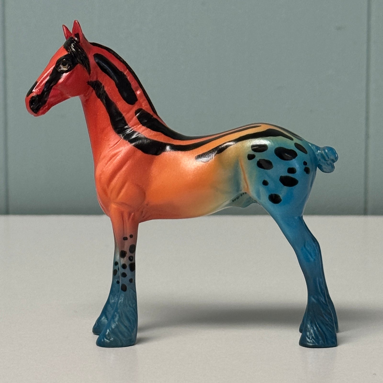 Manifold OOAK Deco Poison Dart Frog Draft Chip By Jess Hamill EQ24