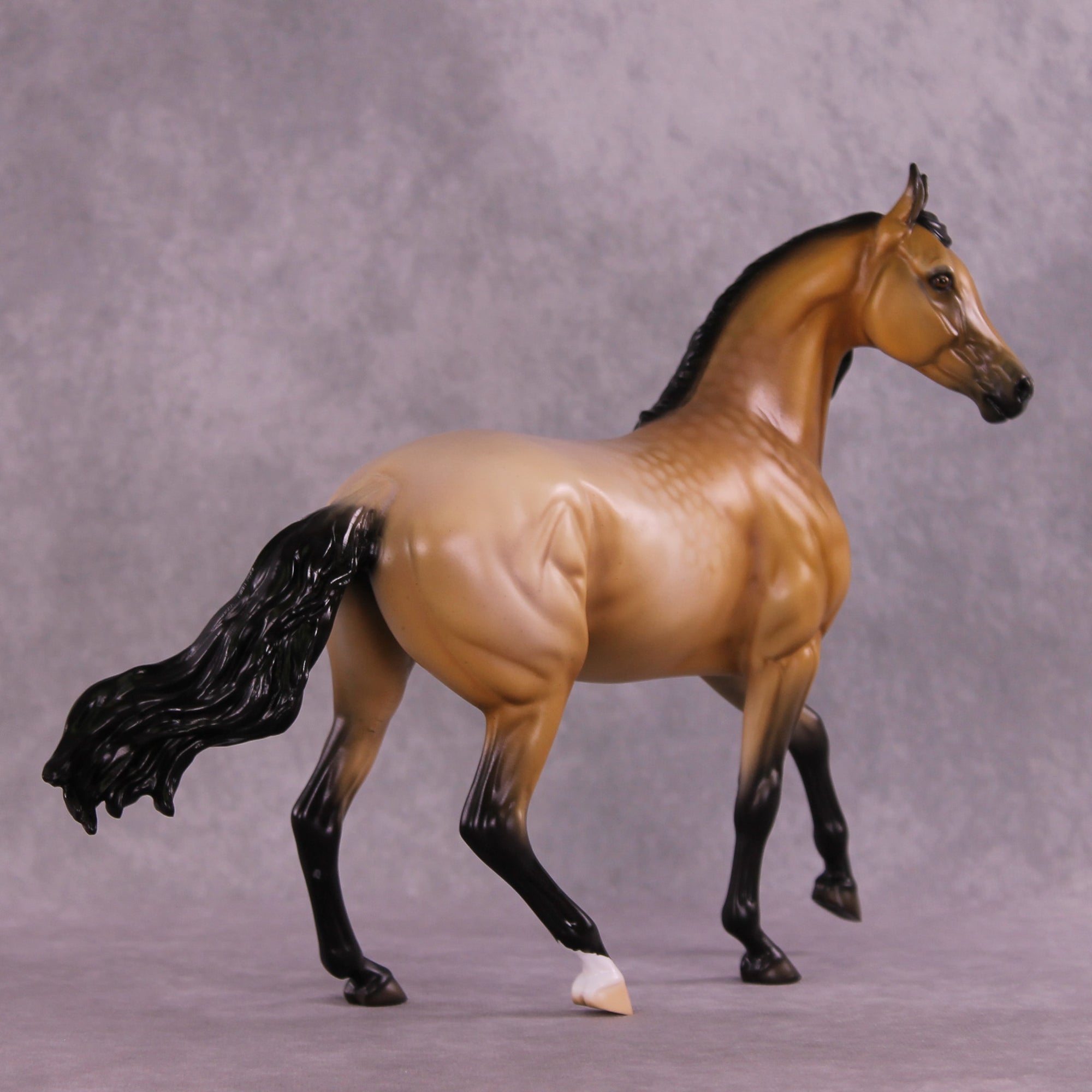 Rosalyn (Rosie) Jolie LE-25 FCM Arabian Mare by Ellen Robbins MM25