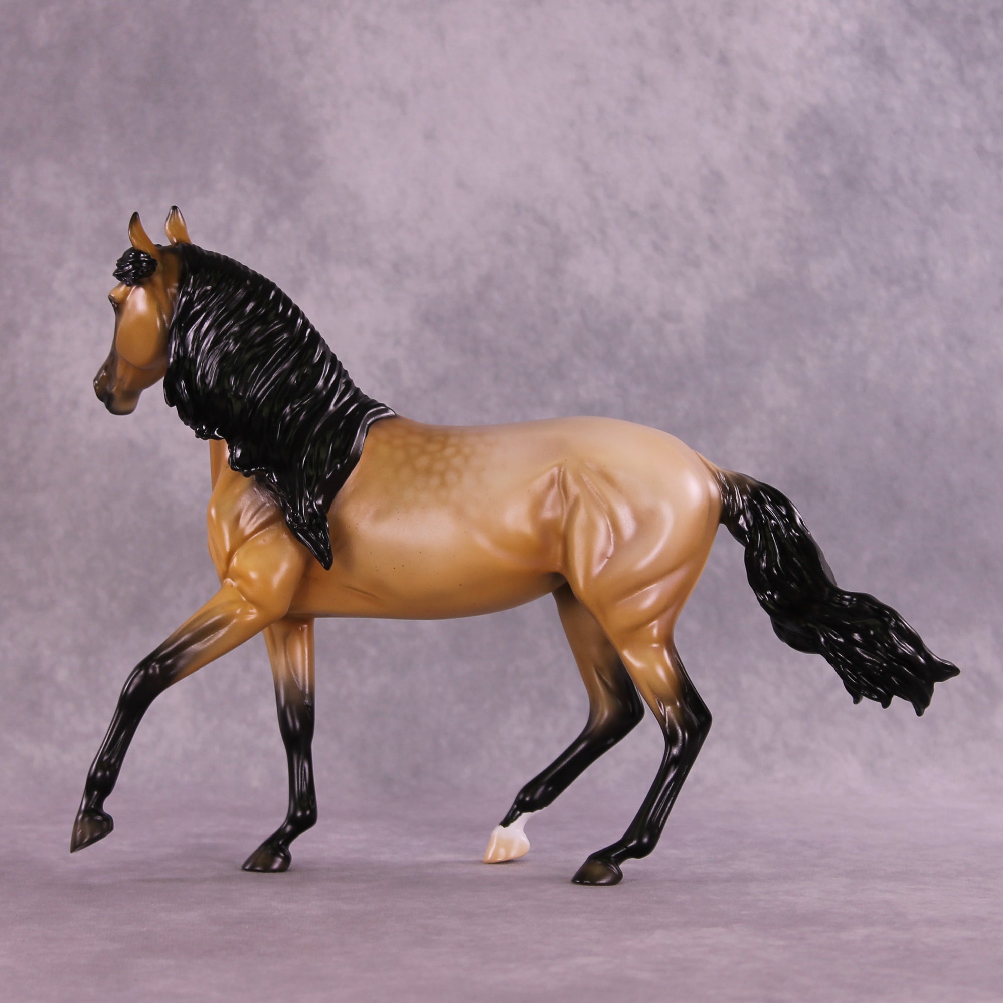 Rosalyn (Rosie) Jolie LE-25 FCM Arabian Mare by Ellen Robbins MM25