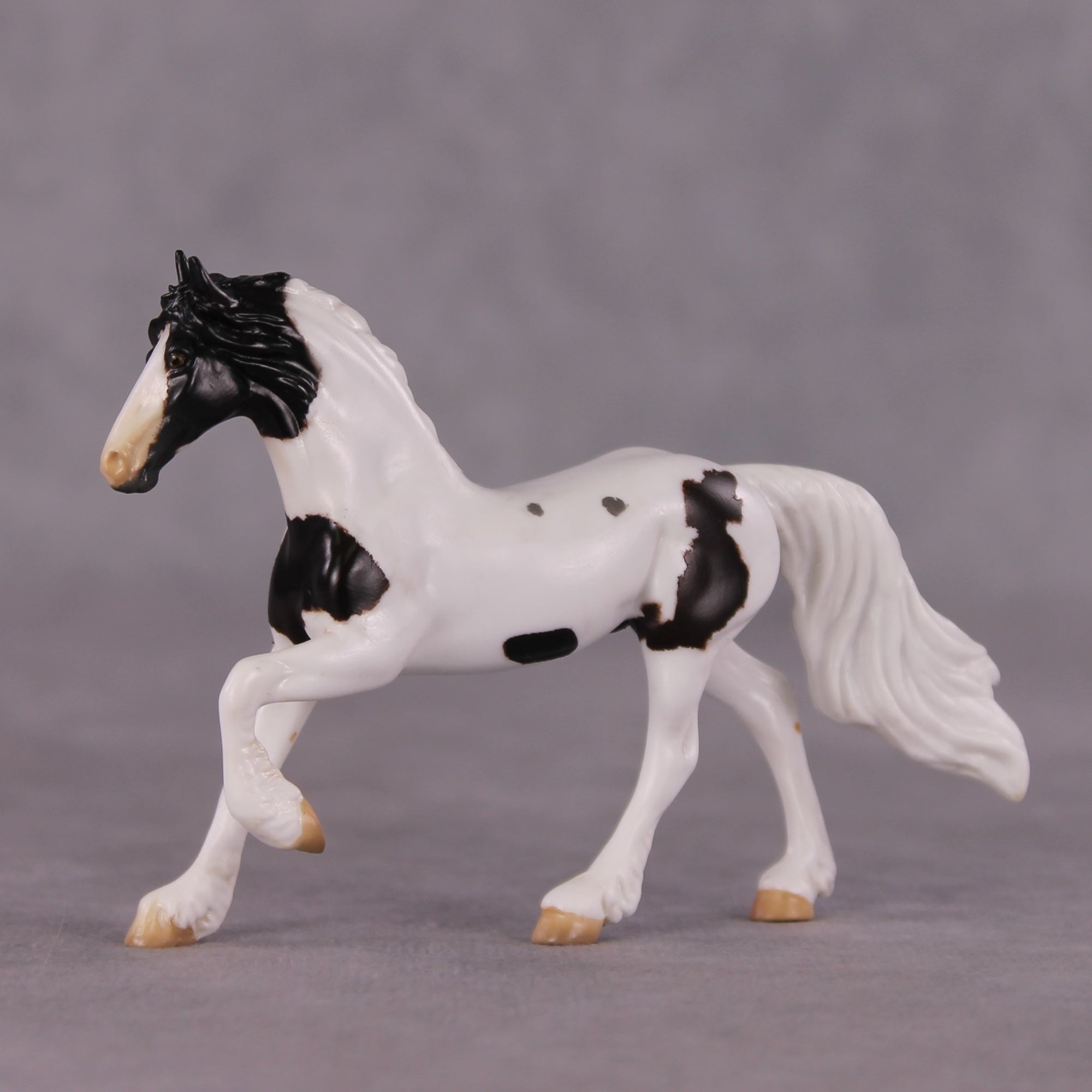 "Everybody Talks" OOAK Friesian Chip by Anna Rieck SHCF25OS