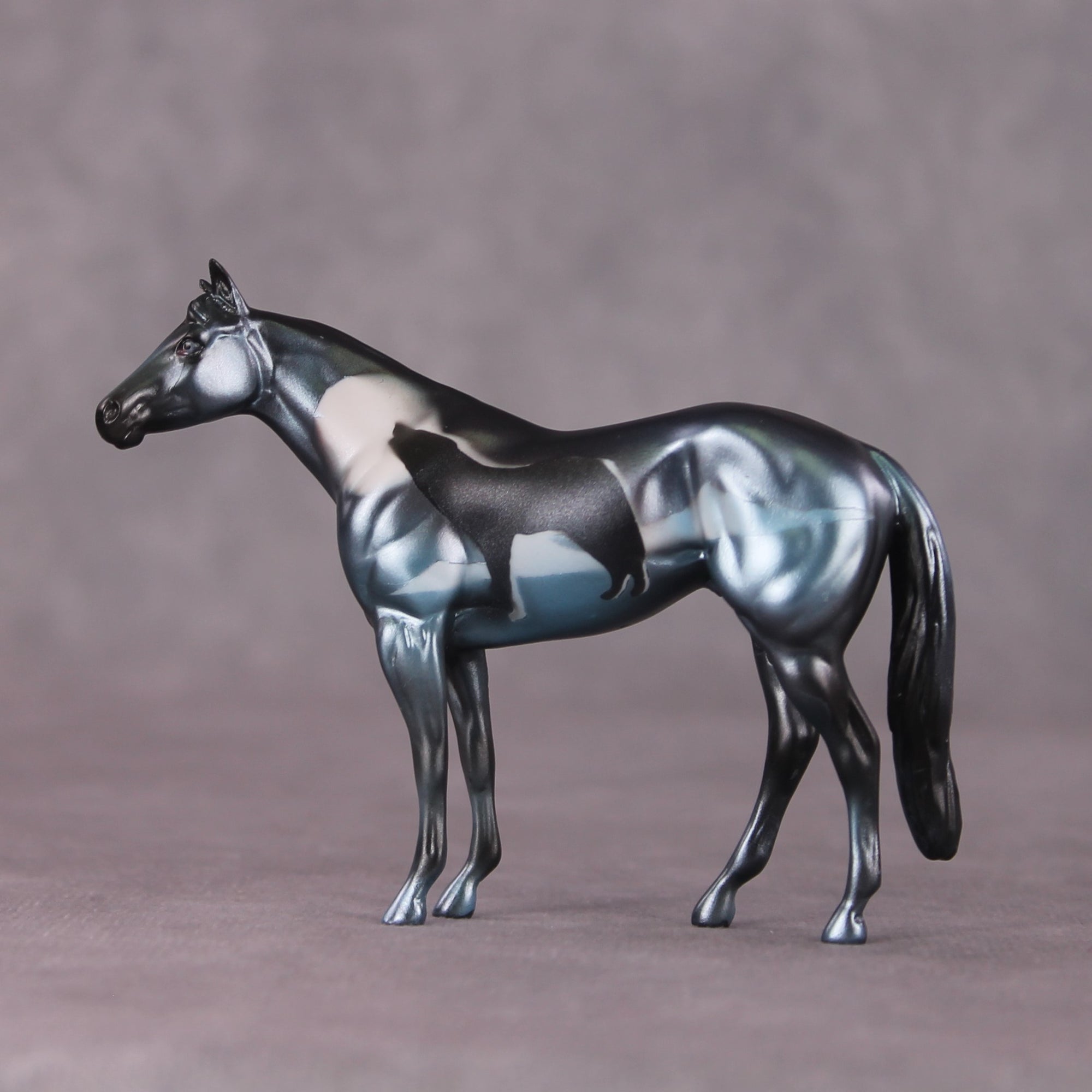 "Lobo Oscuro" OOAK Stock Chip By Kike Duarte SHCF25