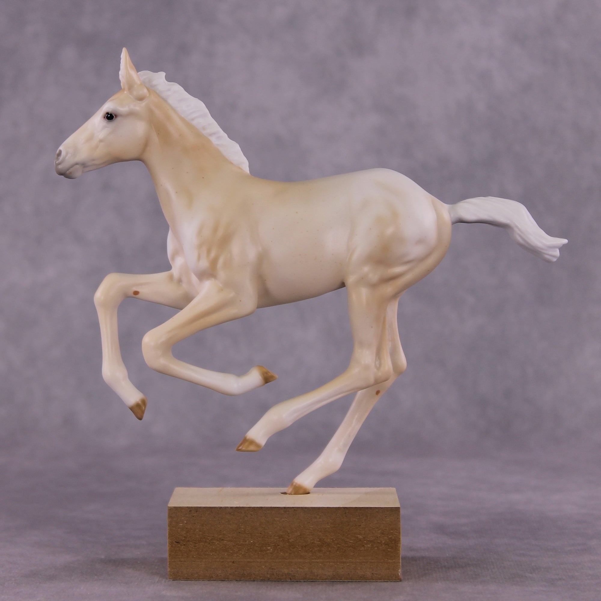 "Flutter Flower" OOAK Pimento Foal Blind Bag by Ellen Robbins SHCF25