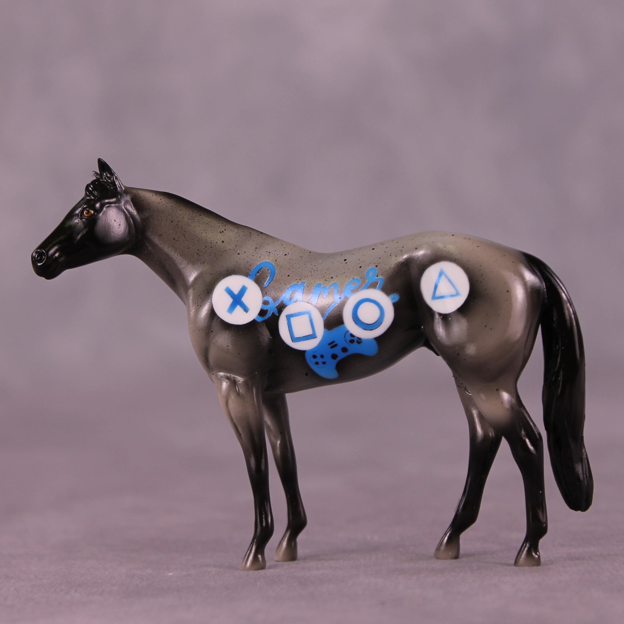 Gamer OOAK Chip Stock Horse by Kike (Enrique) Duarte SCD25