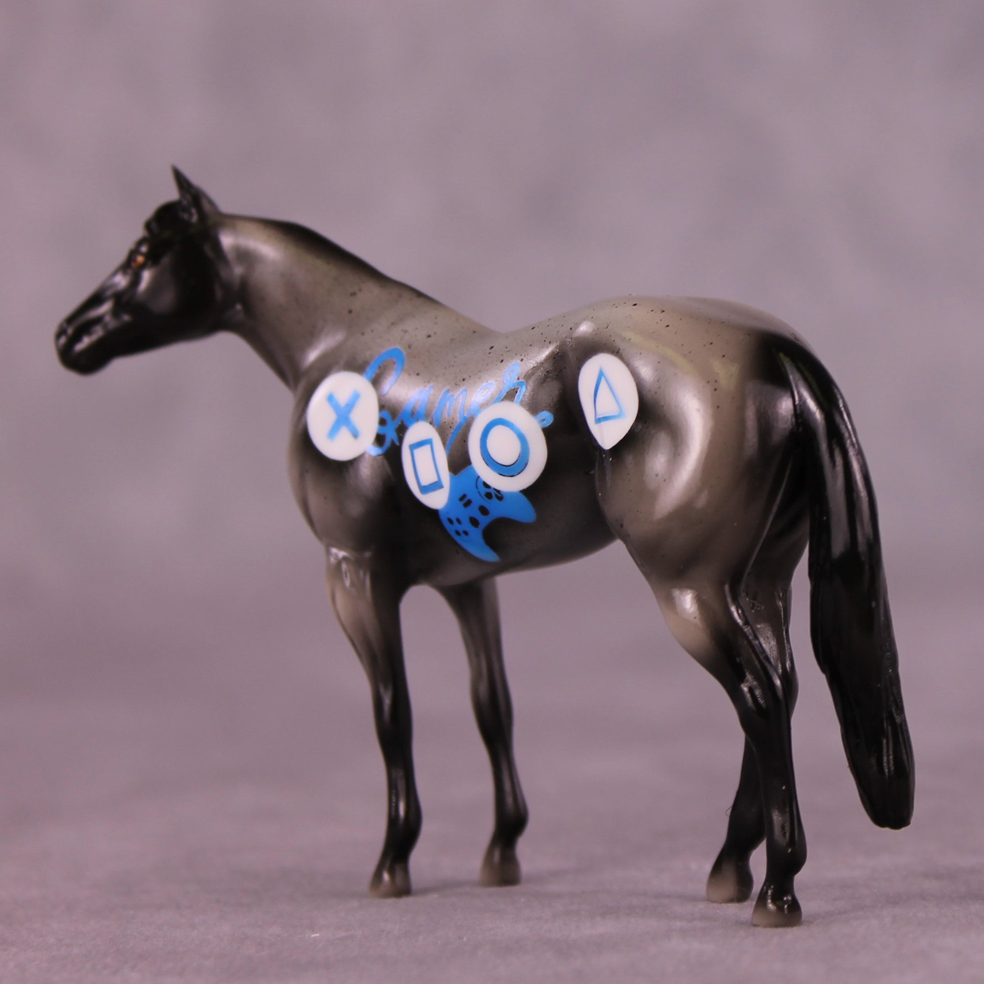 Gamer OOAK Chip Stock Horse by Kike (Enrique) Duarte SCD25
