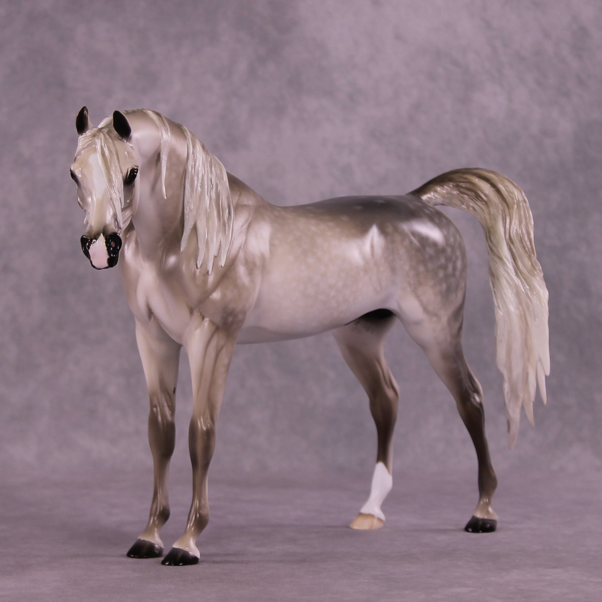 Morafico OOAK EFCM Arabian Stallion by Tiffany Purdy SS925