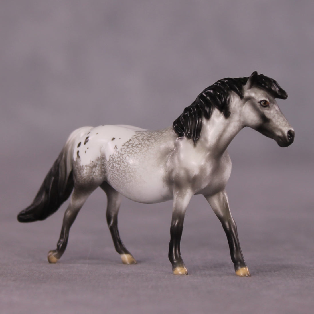 "Bumbershoot" OOAK Pony Chip by Dawn Quick SHCF25