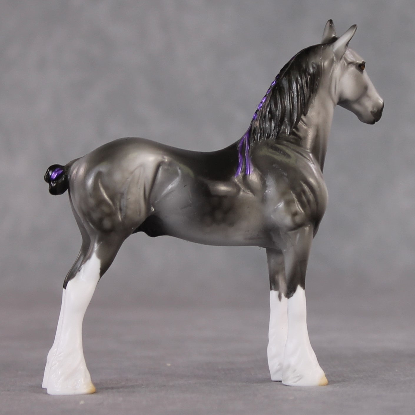 "Knobby" LE-3 Drafter Chip By Dawn Quick SHCF25OS