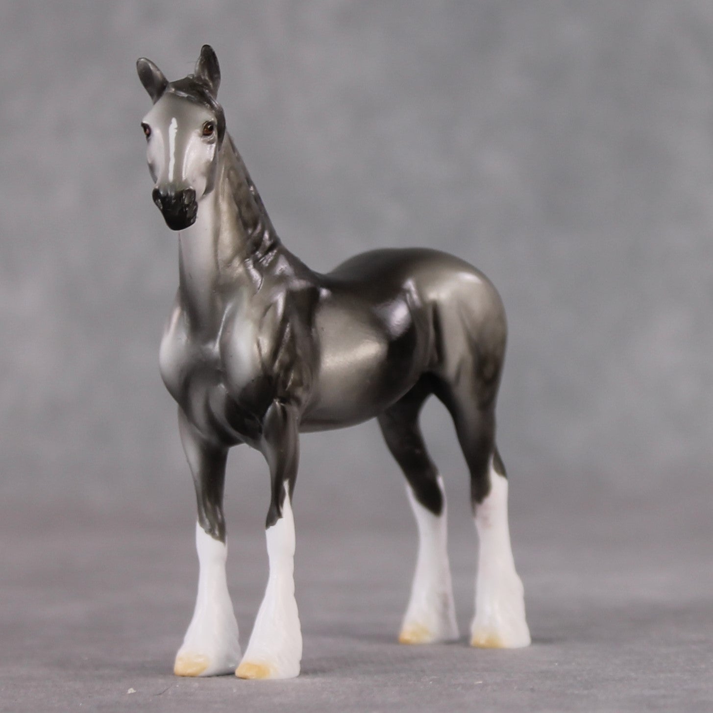 "Knobby" LE-3 Drafter Chip By Dawn Quick SHCF25OS