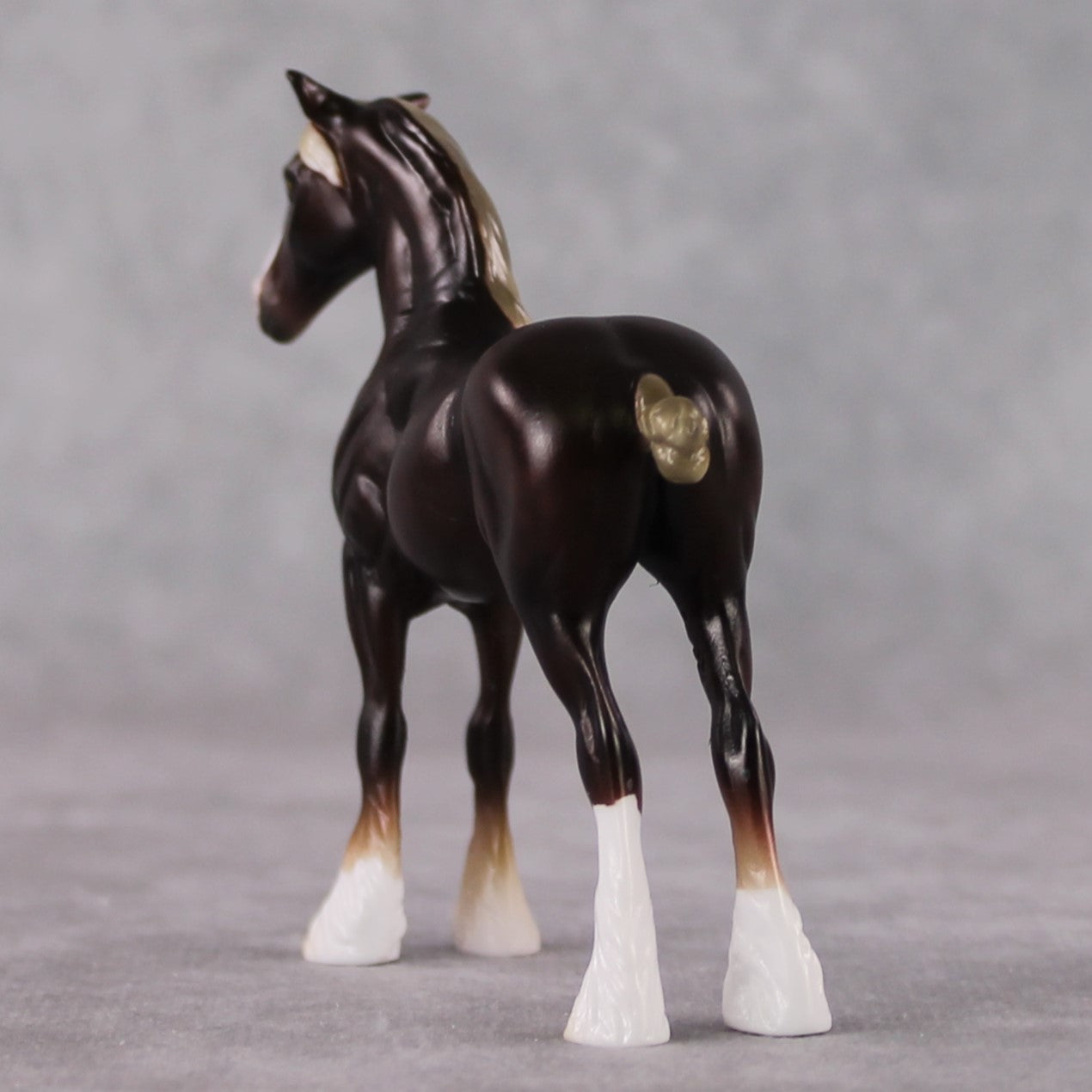 "Mini Edelweiss" LE-3 Dappled Dark Chestnut Custom Draft Chip By Ashley Palmer-Secret Surprise Chip Drop