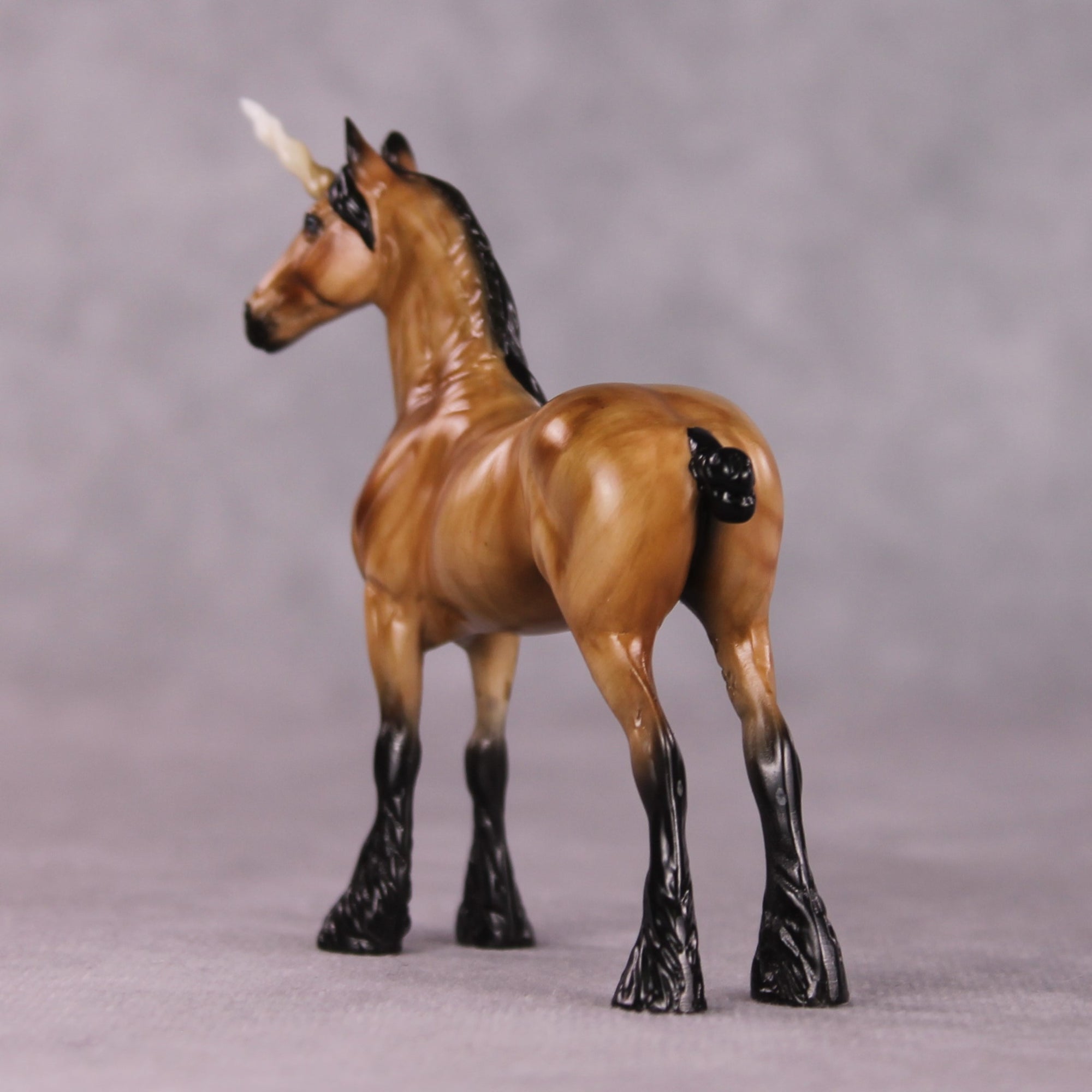 "Woodgrain Caliban" Draft Chip LE-5 Grab Bag - Painted By Ellen Robbins CL25