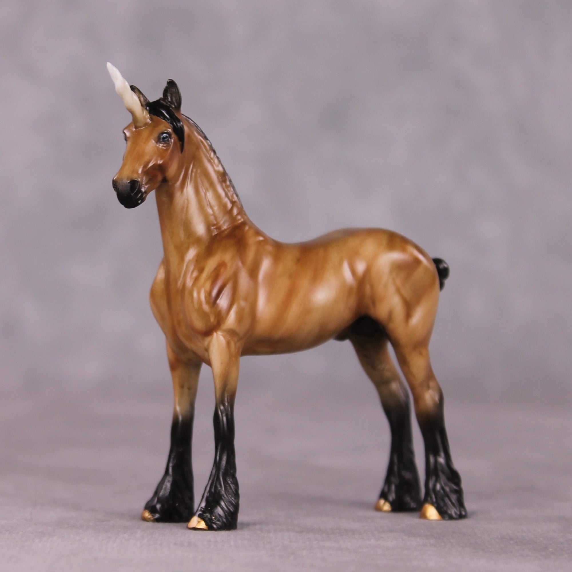 "Woodgrain Caliban" Draft Chip LE-5 Grab Bag - Painted By Ellen Robbins CL25