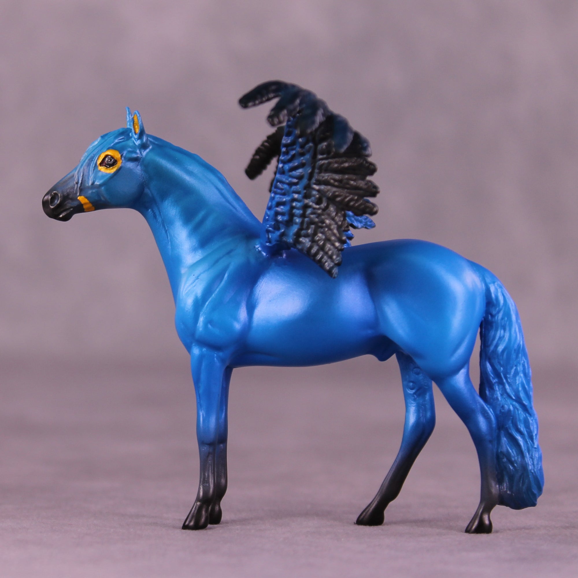 Hyacinth Macaw FCM OOAK Chip Grab Bag by Jess Hamill MS25