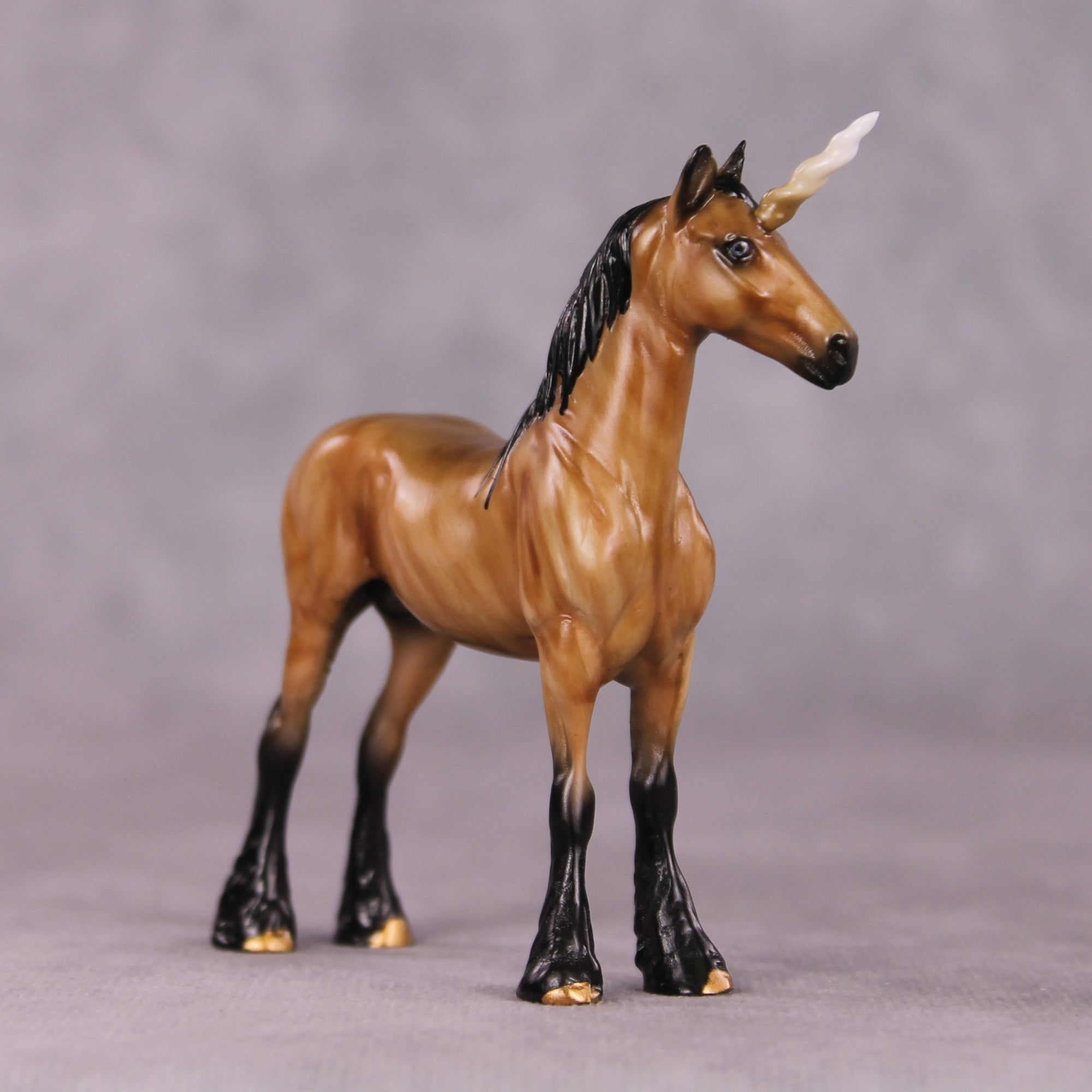 "Woodgrain Caliban" Draft Chip LE-5 Grab Bag - Painted By Ellen Robbins CL25