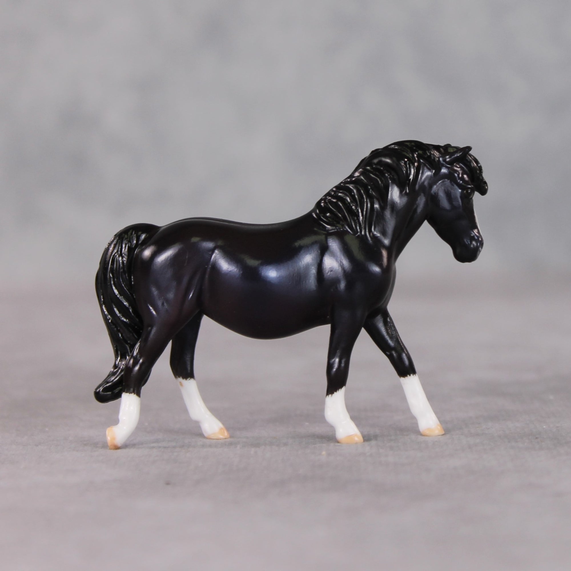 "Waffles" OOAK Custom Shaded Black Pony Chip By Kristin Cermele - Gemstone Series