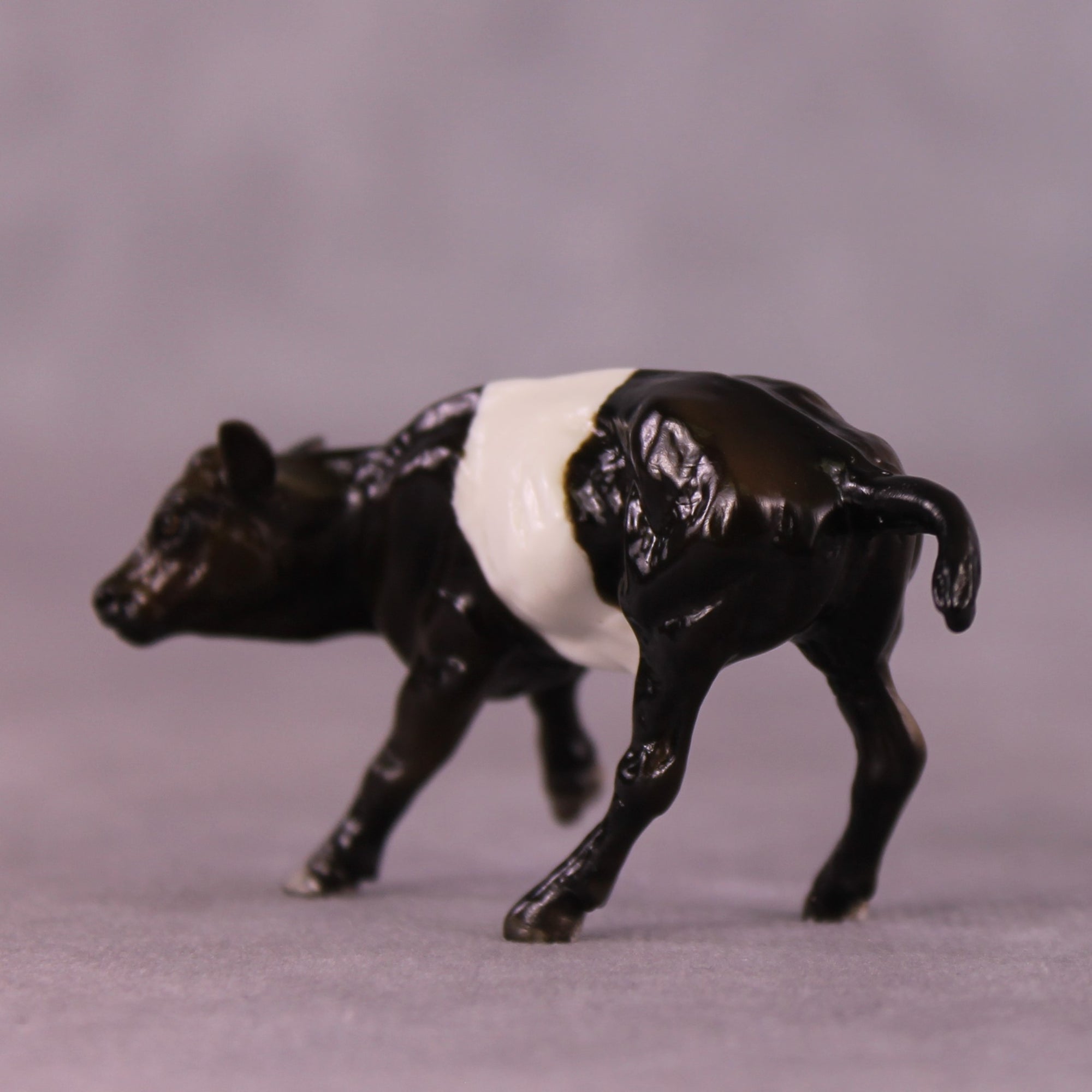 "Lee" OOAK Calf Chip by Julie Keim EQ25