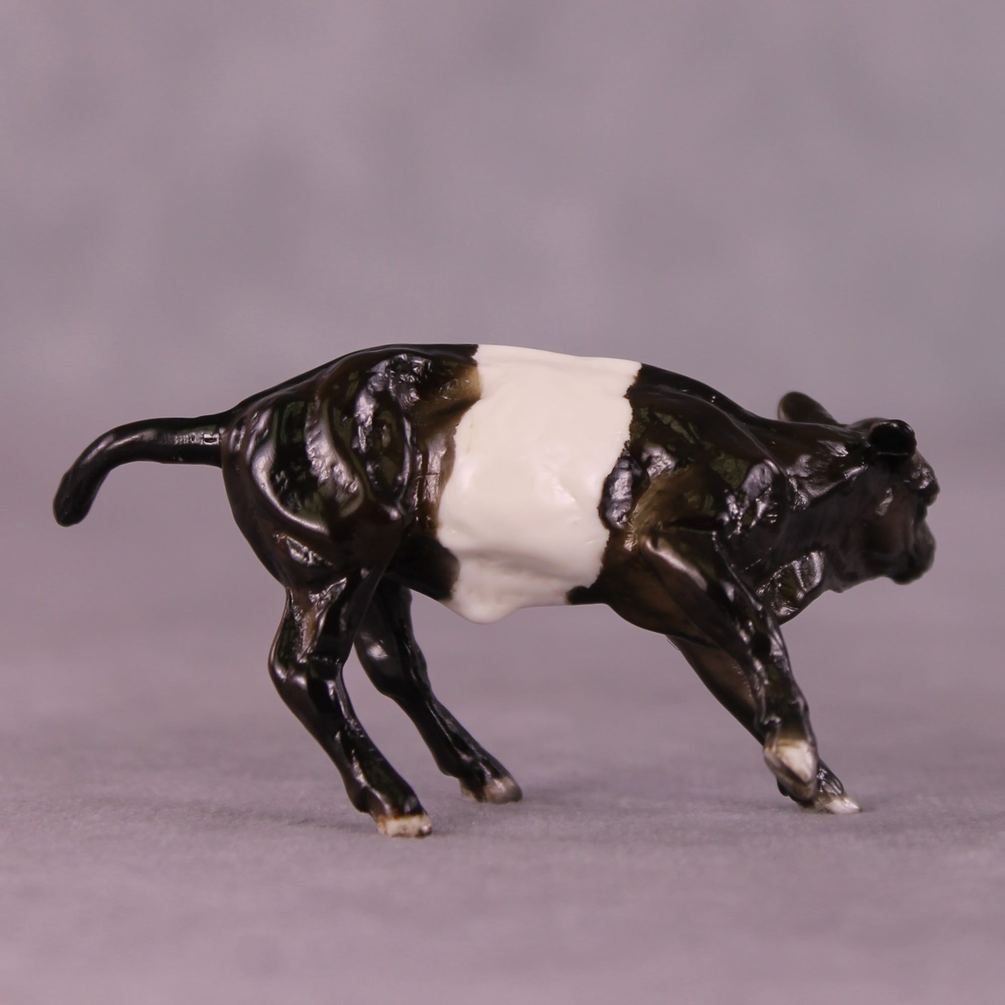"Lee" OOAK Calf Chip by Julie Keim EQ25
