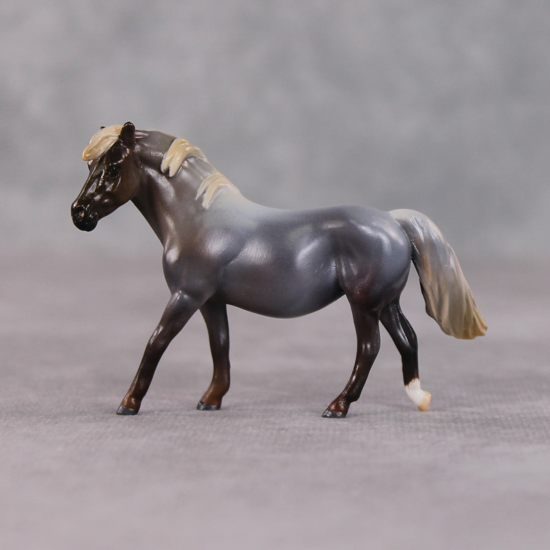 "Funnel Cake" OOAK Silver Black Roan Pony Chip By Kristen Cermele - Gemstone Series