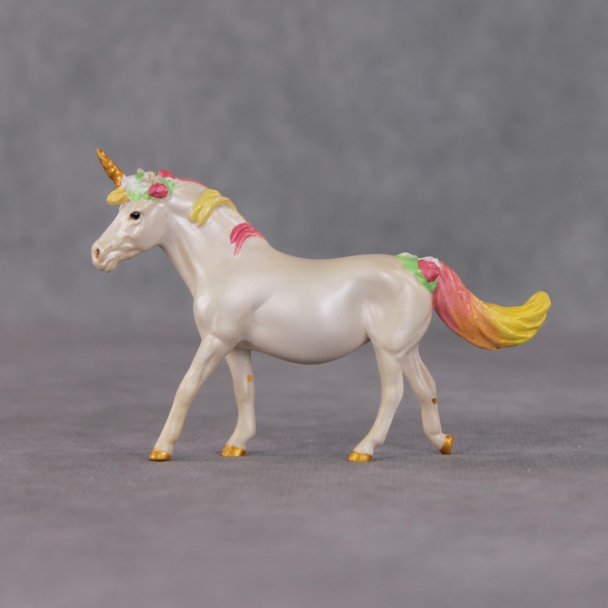 "Este" OOAK Custom Cream Pearl Unicorn Pony Chip By Kristin Cermele - Gemstone Series