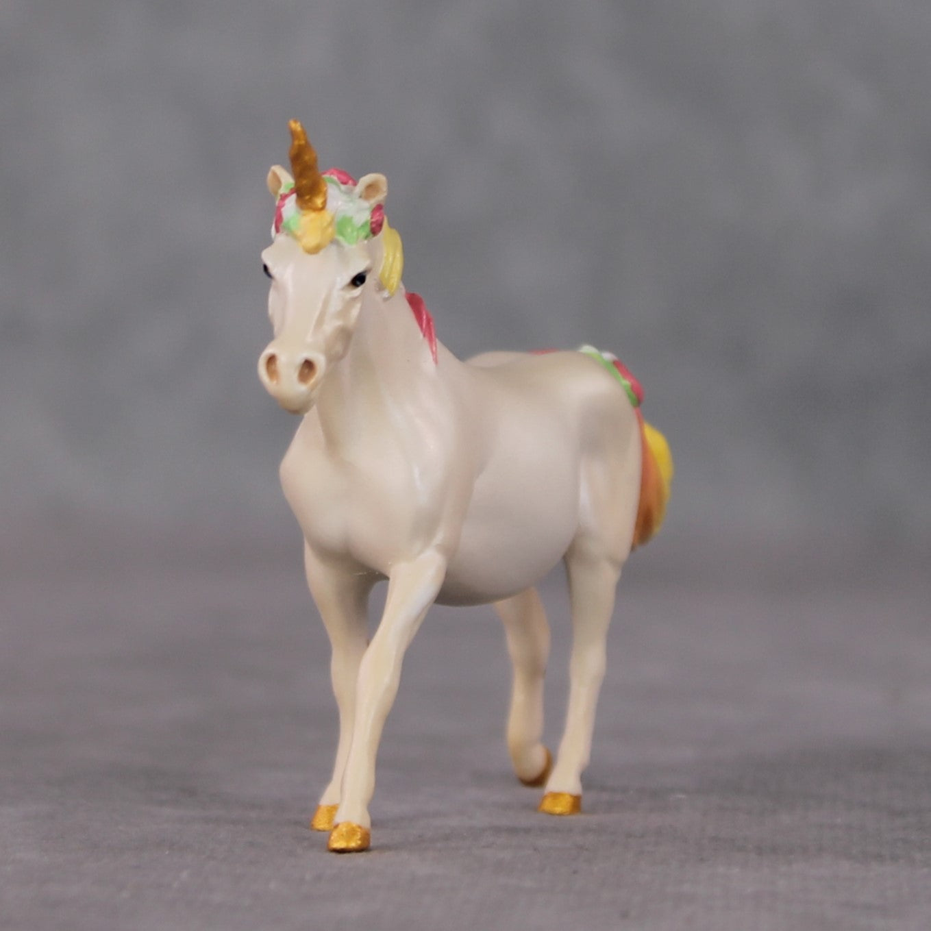 "Este" OOAK Custom Cream Pearl Unicorn Pony Chip By Kristin Cermele - Gemstone Series