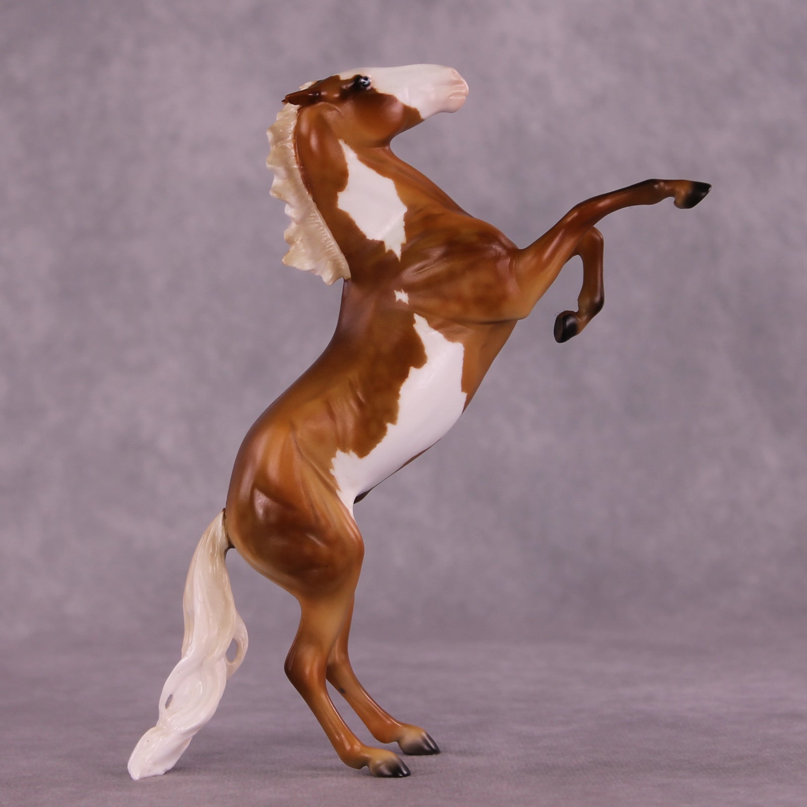 Koru OOAK Rearing Pebble by Julie Keim LHS25