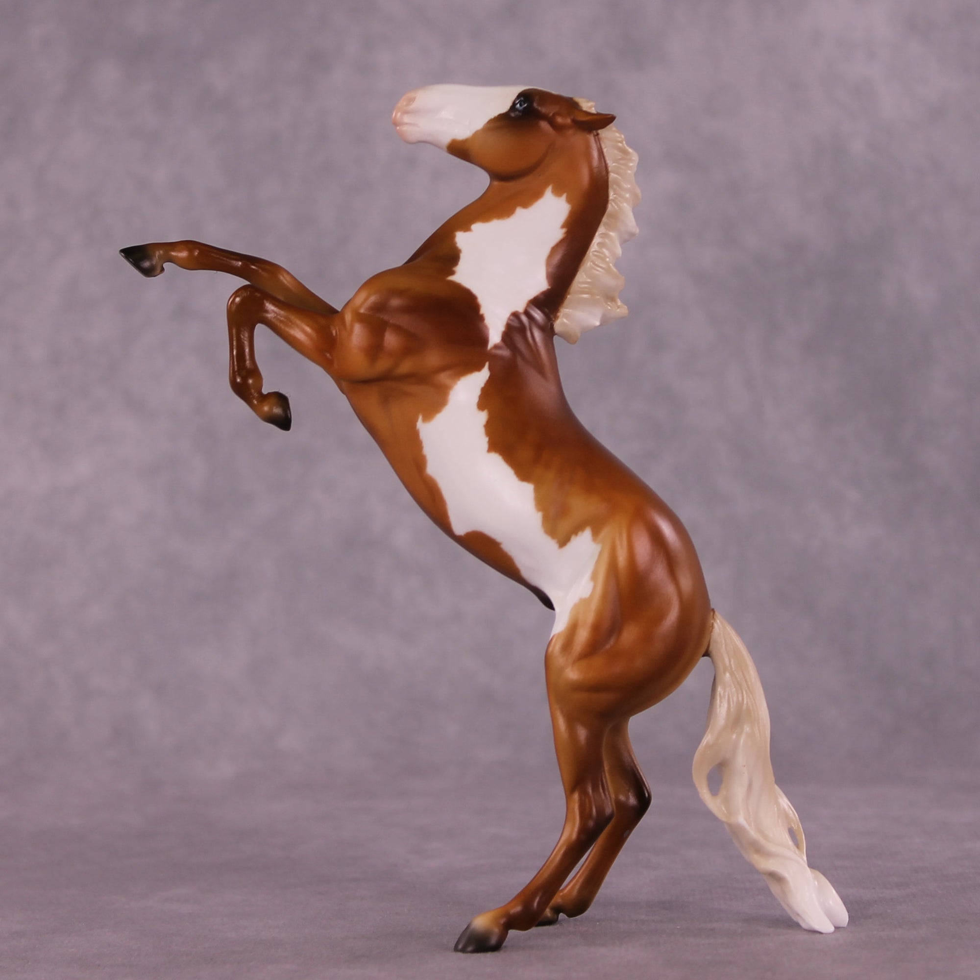 Koru OOAK Rearing Pebble by Julie Keim LHS25