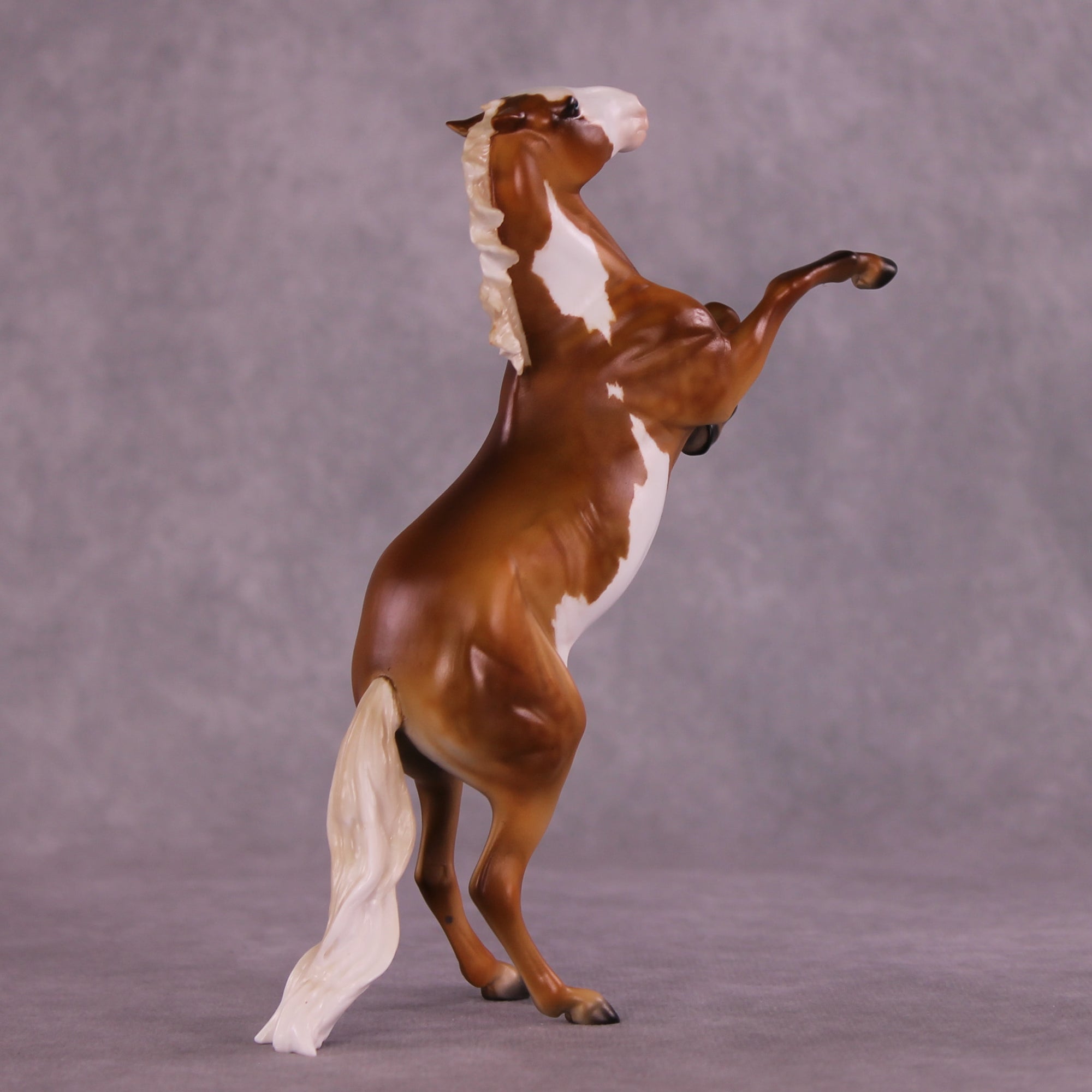 Koru OOAK Rearing Pebble by Julie Keim LHS25