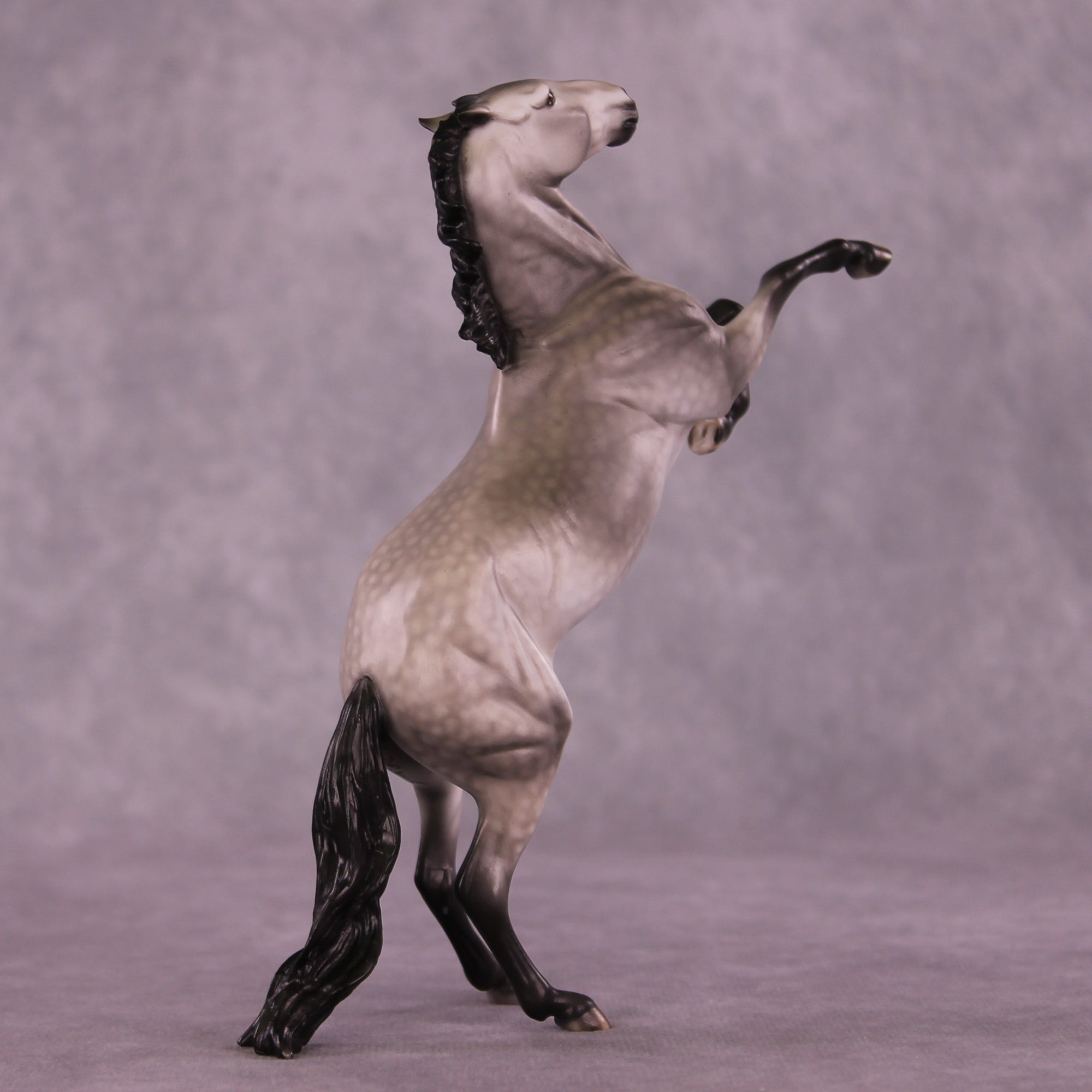 Cairn OOAK Rearing Pebble by Dawn Quick LHS25